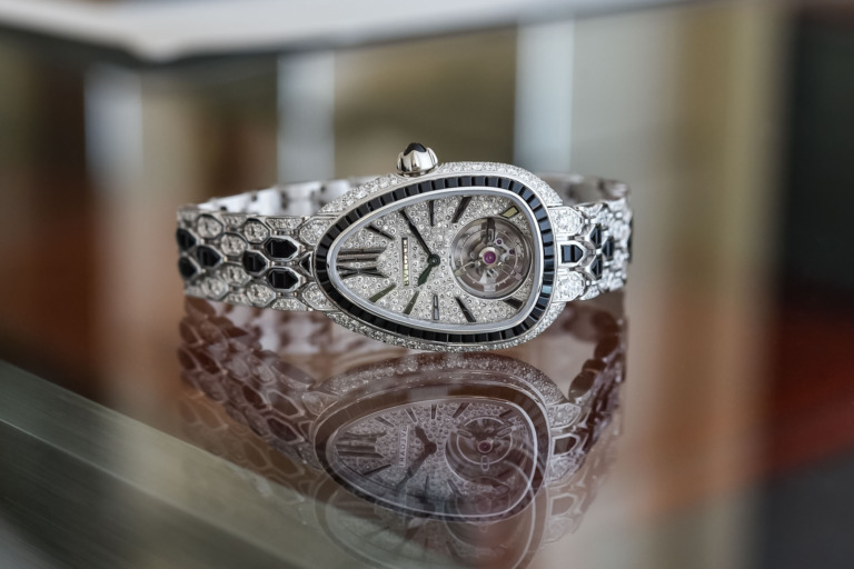 Bulgari Serpenti Seduttori Tourbillon Black Spinel
