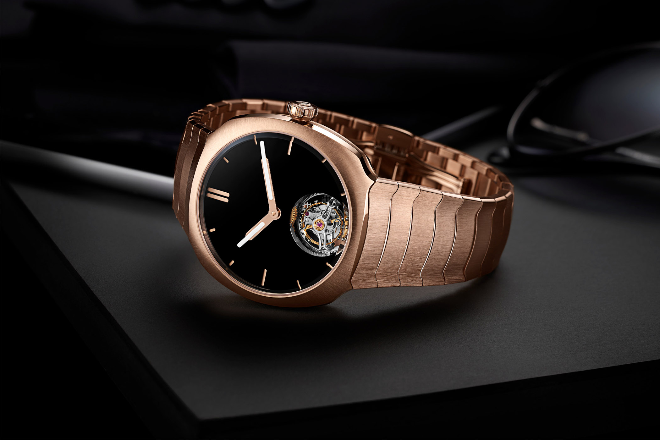H. Moser & Cie. Streamliner Tourbillon Vantablack Red Gold