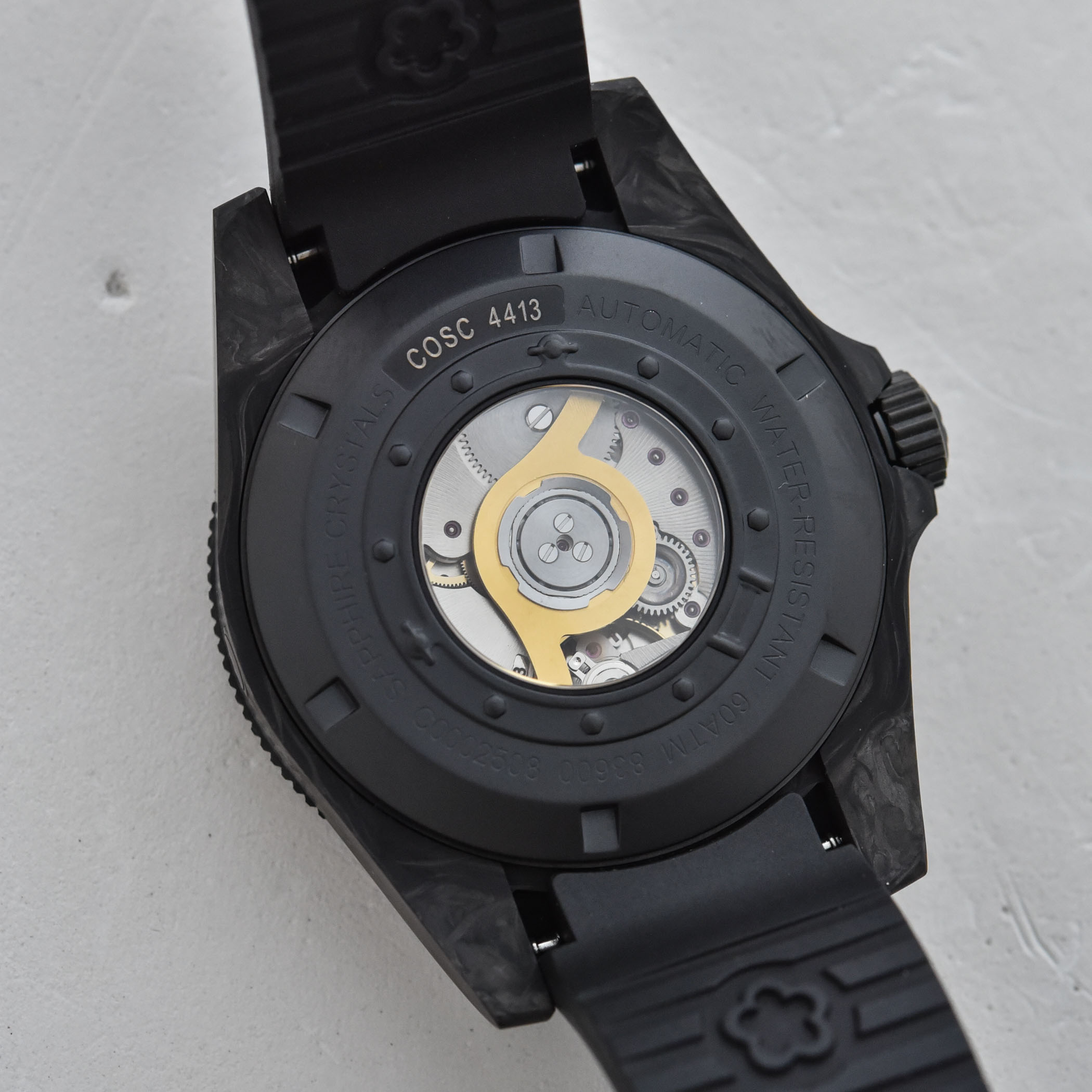 Titoni Seascoper 600 CarboTech Dive Watch in-House COSC movement - hands-on - 2 Titoni Seascoper 600 CarboTech Chronometer Dive Watch