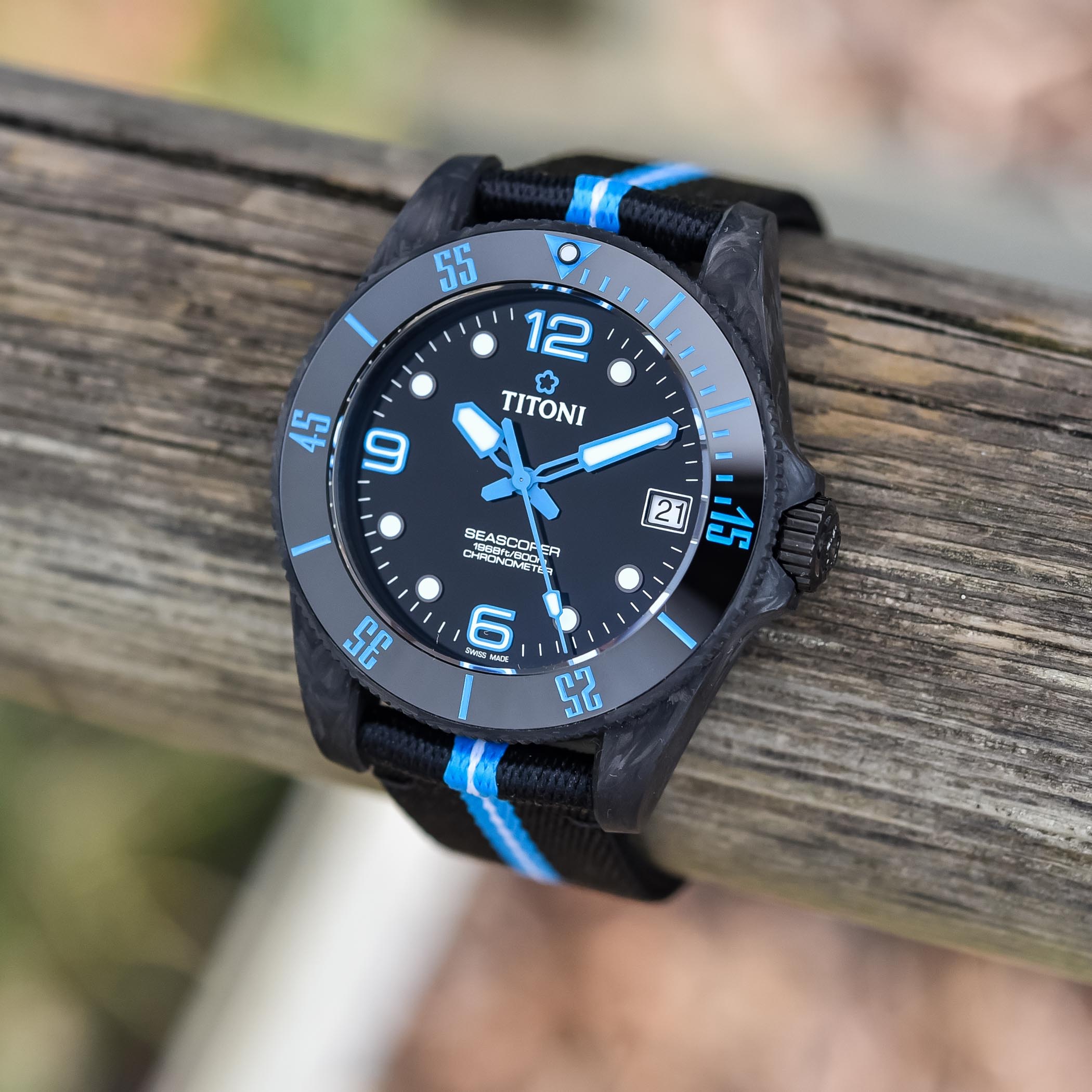 Titoni Seascoper 600 CarboTech Dive Watch in-House COSC movement - hands-on - 7 Titoni Seascoper 600 CarboTech Chronometer Dive Watch