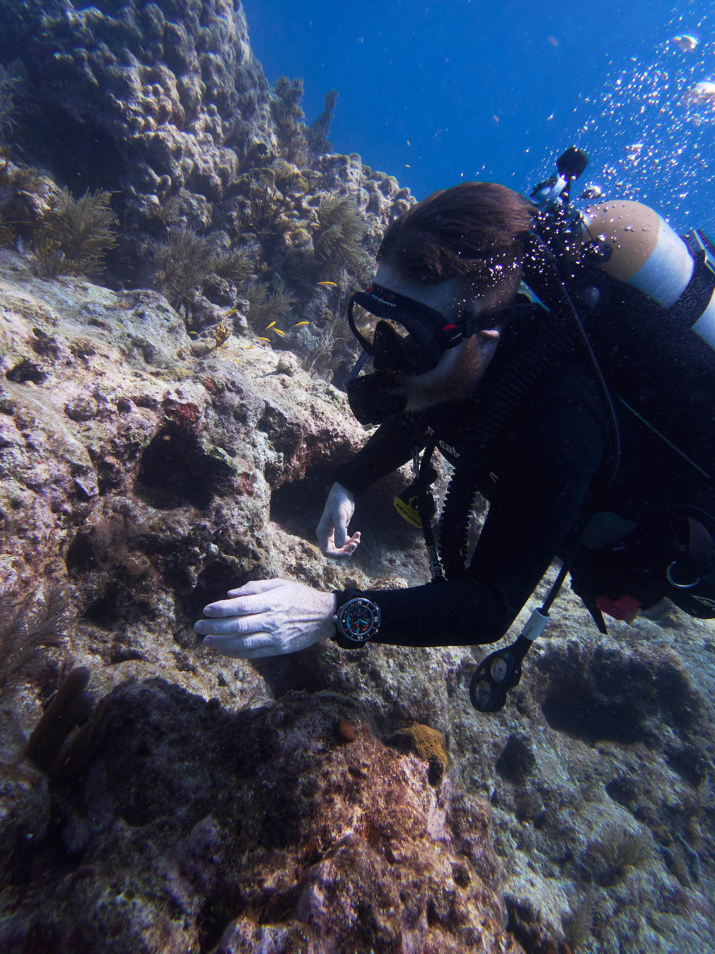 Blancpain Fifty Fathoms X Fathoms - Diving Review Underwater 17 Blancpain Fifty Fathoms X Fathoms - Depth gauge Mechanical diving computer - underwater review