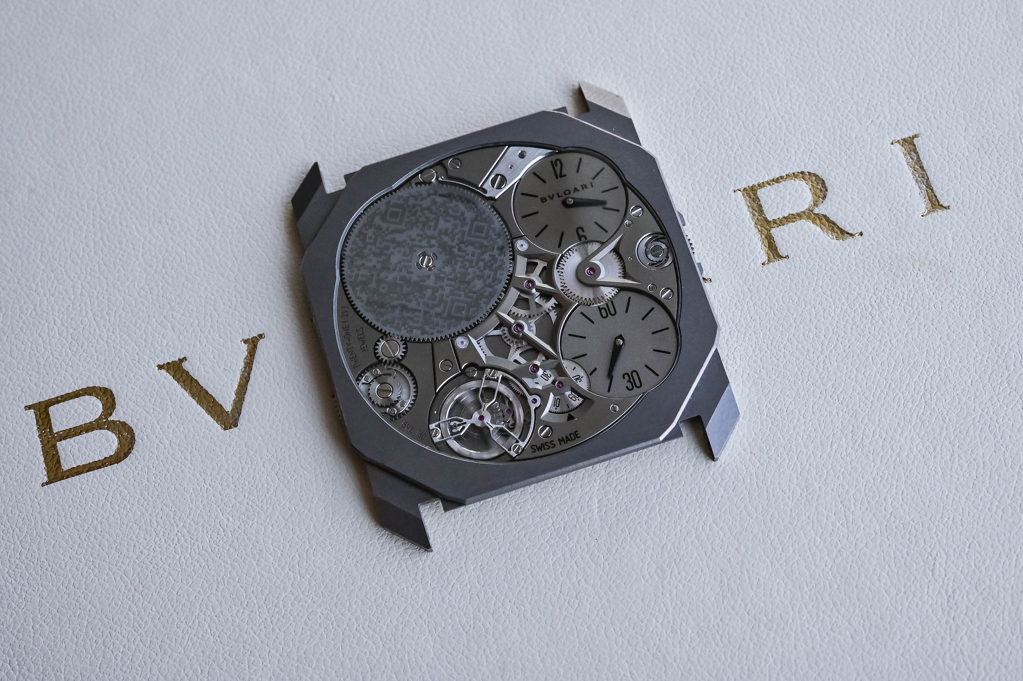 Video - In-Depth Technical Review Bulgari Octo Finissimo Ultra - 5 In-Depth Technical Review Bulgari Octo Finissimo Ultra