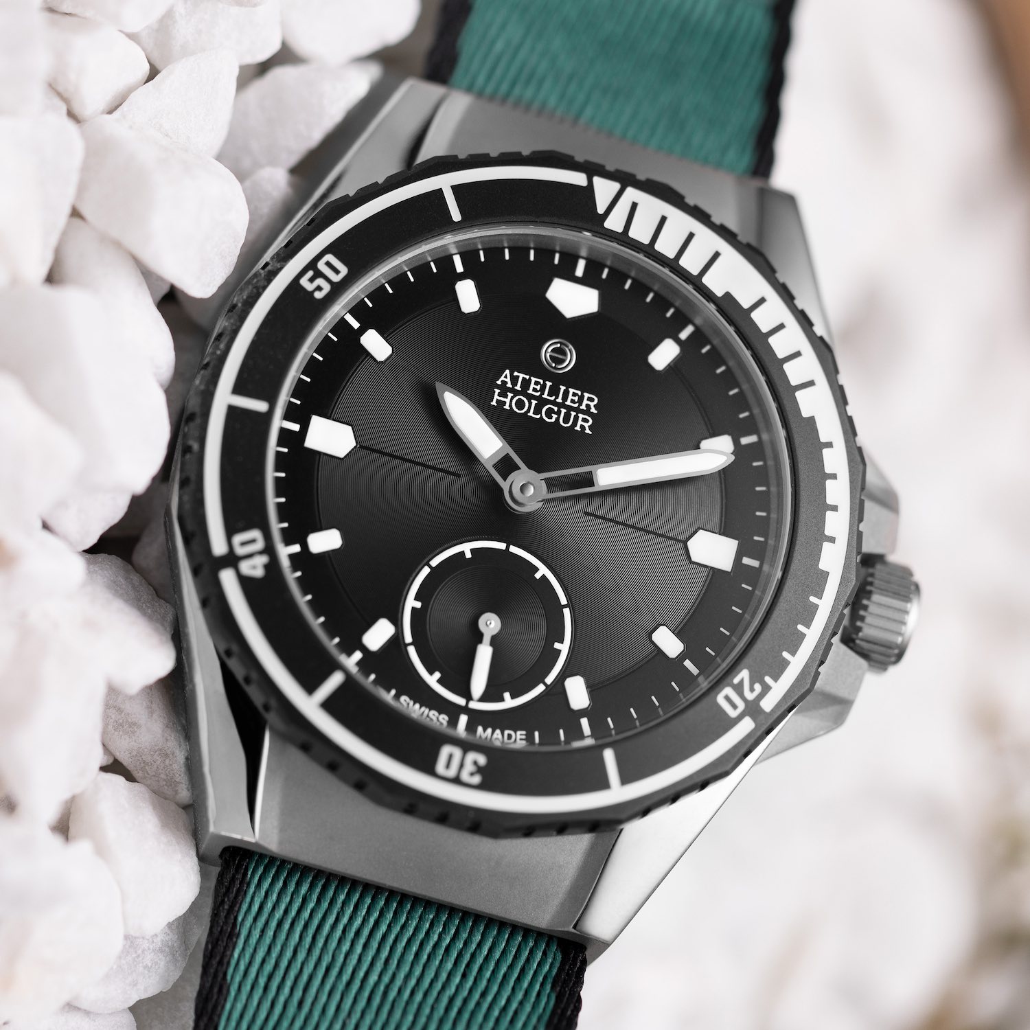 Atelier Holgur Fromand Limited Edition Dive Watch Schwarz-Etienne Micro-Rotor - 5 Atelier Holgur Frømand Limited Edition Dive Watch