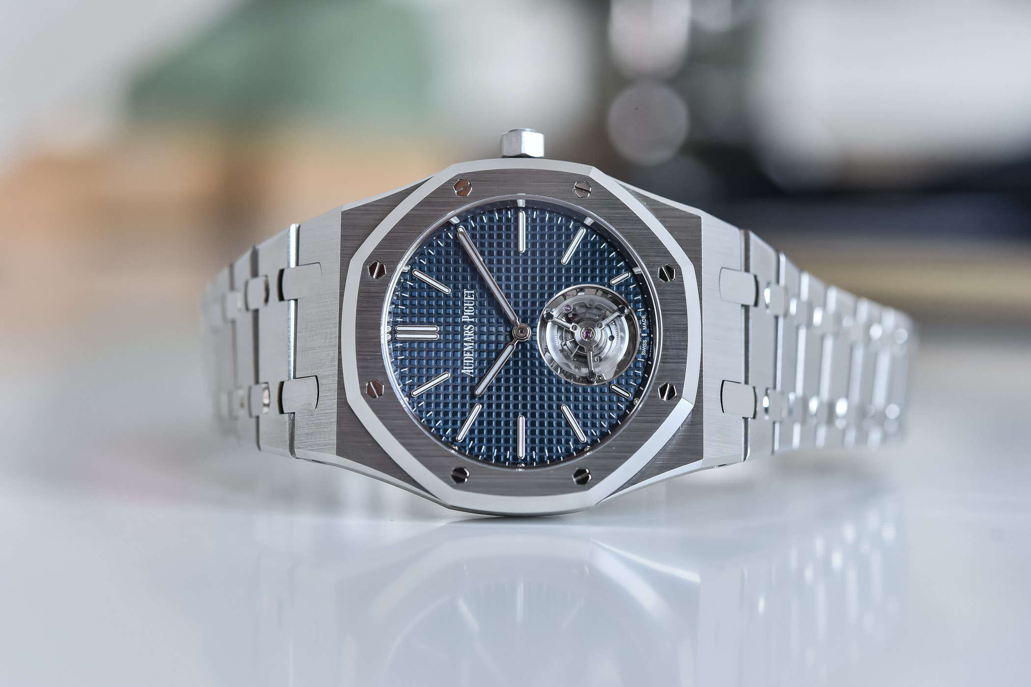 Hands-On Audemars Piguet Royal Oak Selfwinding Flying Tourbillon Extra ...