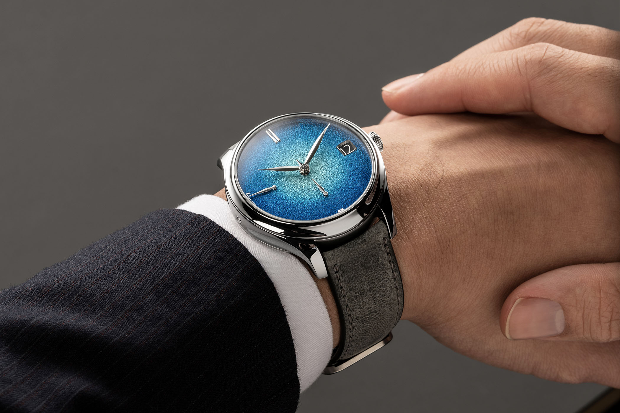 H. Moser & Cie Endeavour Perpetual Calendar Tantalum Blue Enamel