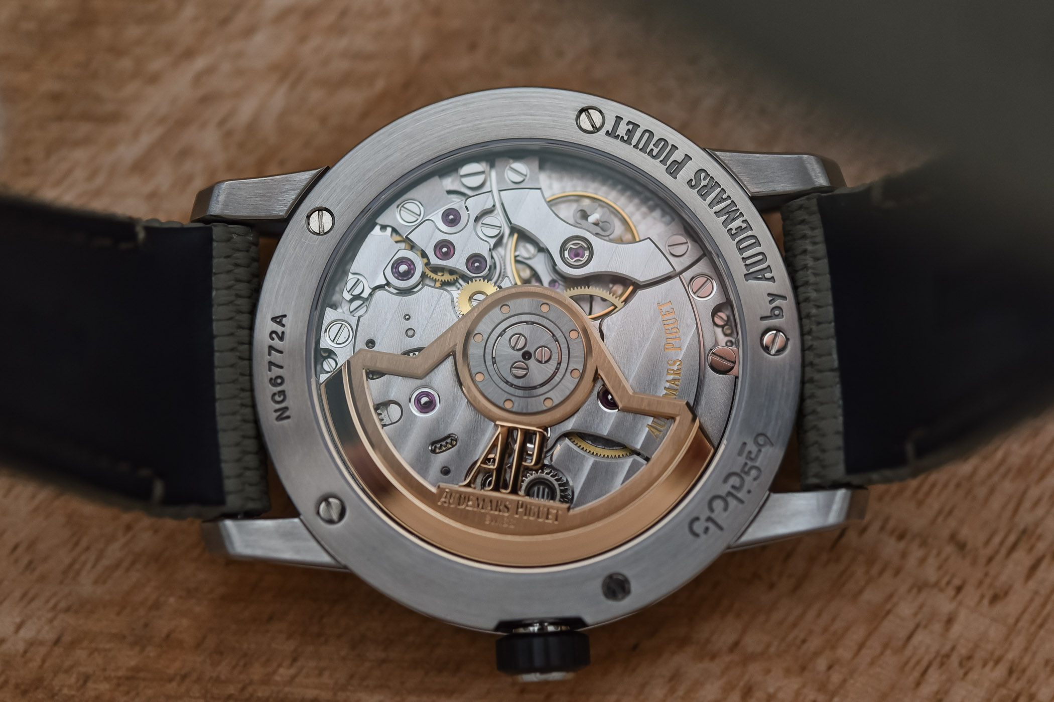 Stainless Steel Code 11.59 Audemars Piguet Collection hands-on review - 15 Stainless Steel And Ceramic Code 11.59 Audemars Piguet Selfwinding