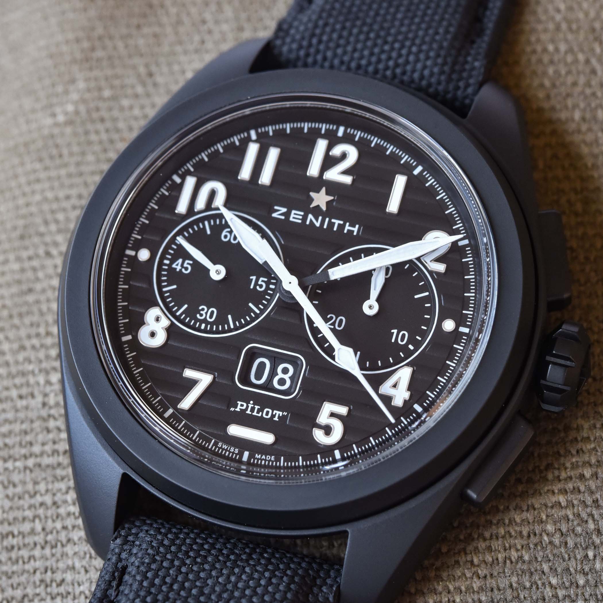 2023 Zenith Pilot Big Date Flyback Chronograph Black Ceramic - Hands-On - 3 2023 Zenith Pilot Big Date Flyback Chronograph Black Ceramic