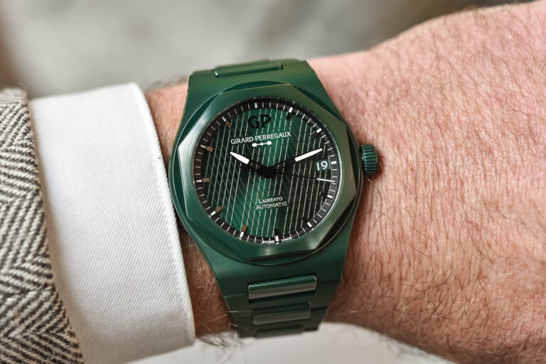 Girard-Perregaux Laureato Green Ceramic Aston Martin