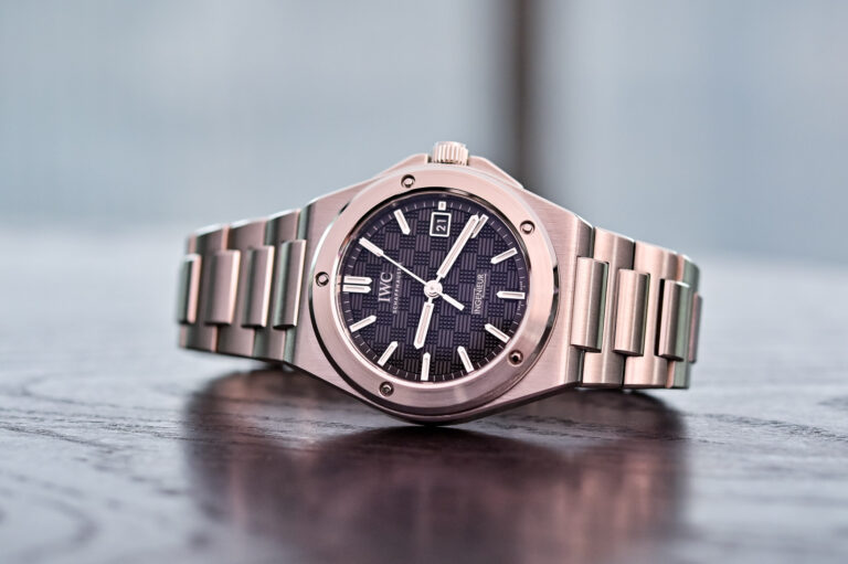 IWC Ingenieur Automatic 40 integrated Bracelet Genta Design 2023 ref IW3289