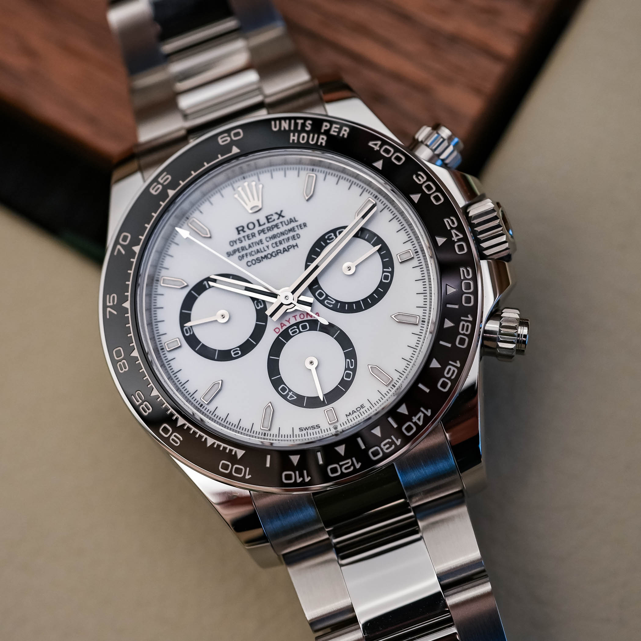 Review Everything There s To Know About The New Steel Rolex Daytona 