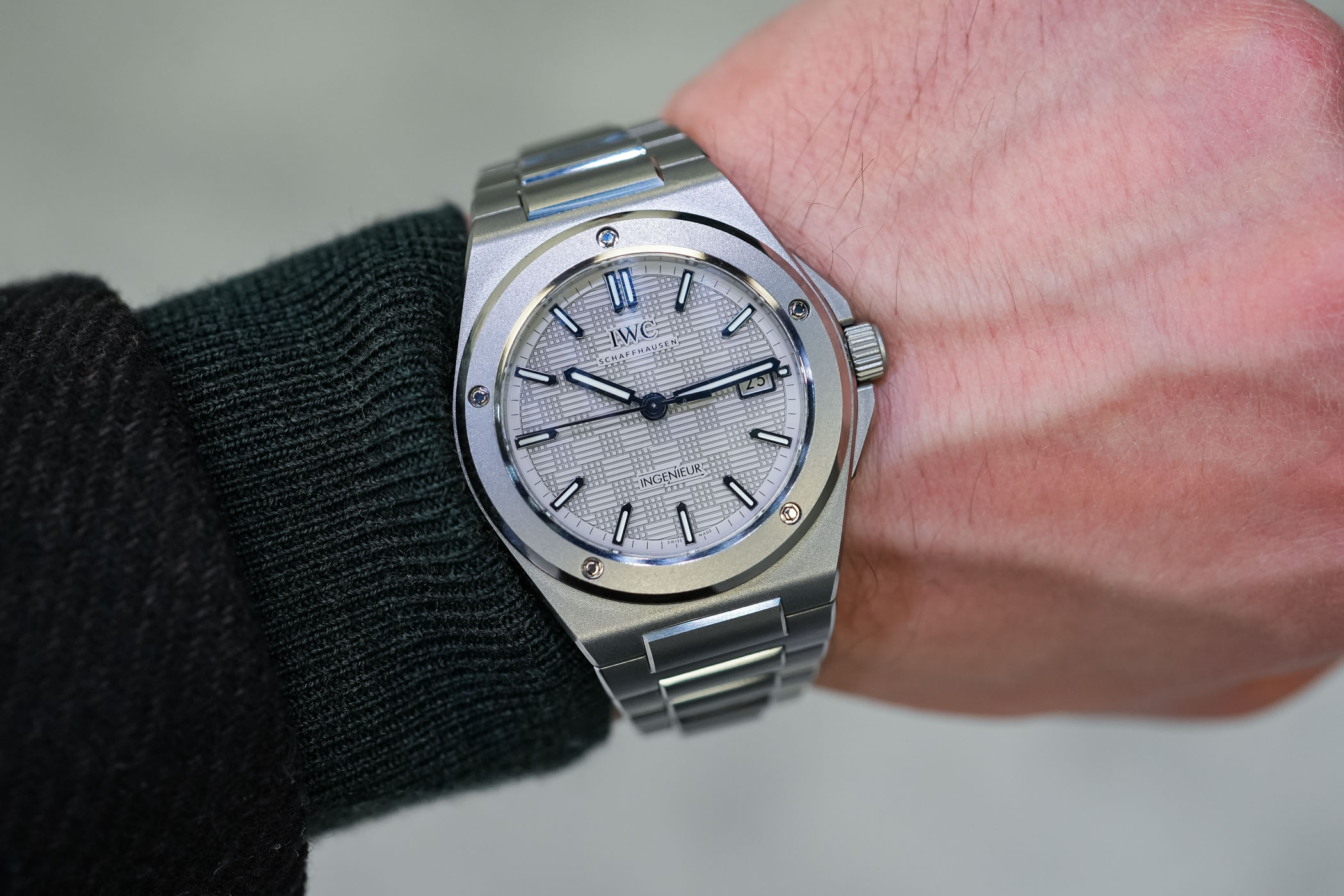 2023 Genta-Style IWC Ingenieur Automatic 40 Titanium IW328904