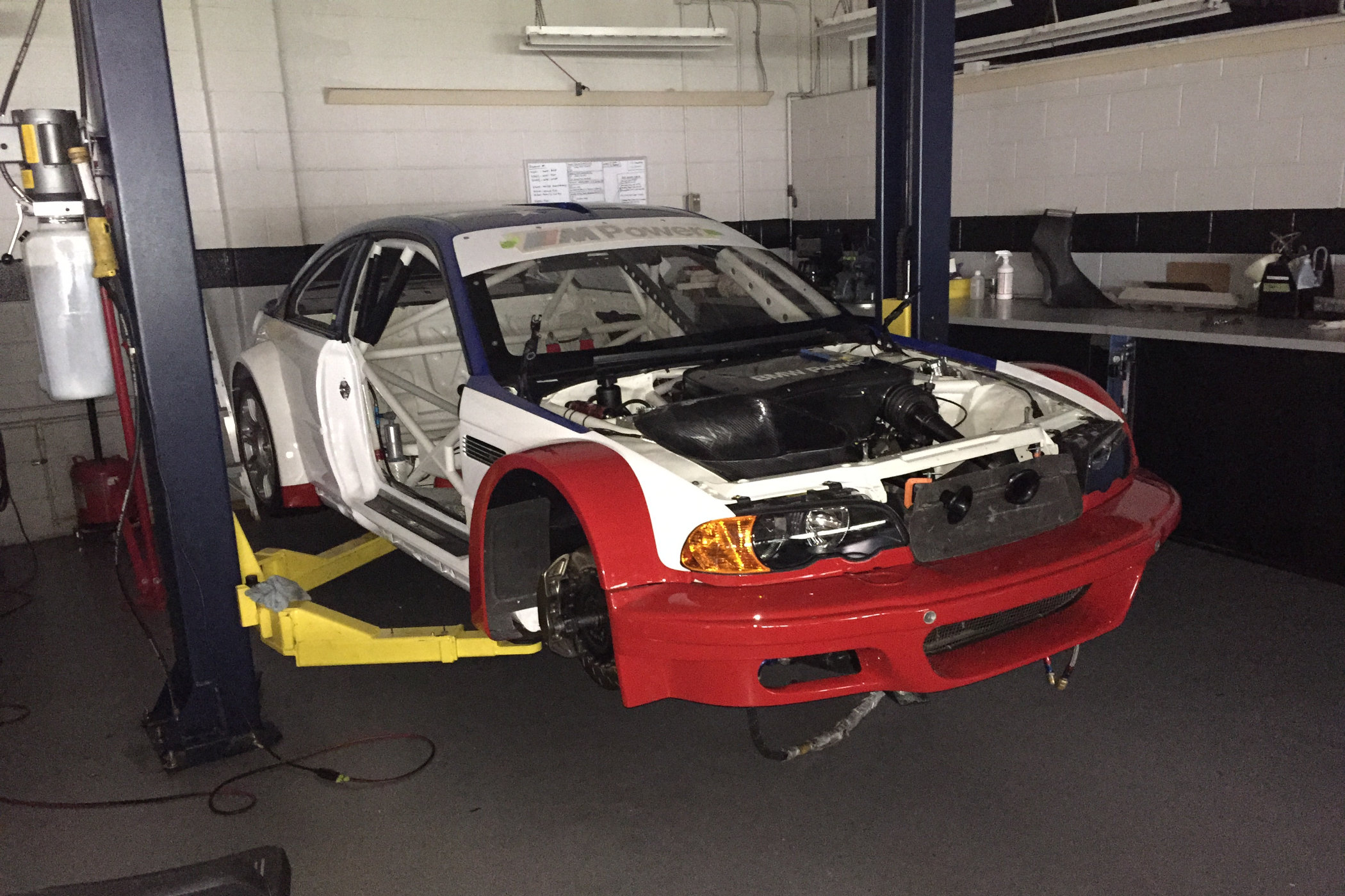 2001 BMW E46 M3 GTR V8 - ALMS - American Le Mans Series - Press.BMW-Group - 7 2001 BMW E46 M3 GTR V8 - ALMS - American Le Mans Series - Press.BMW-Group - 7