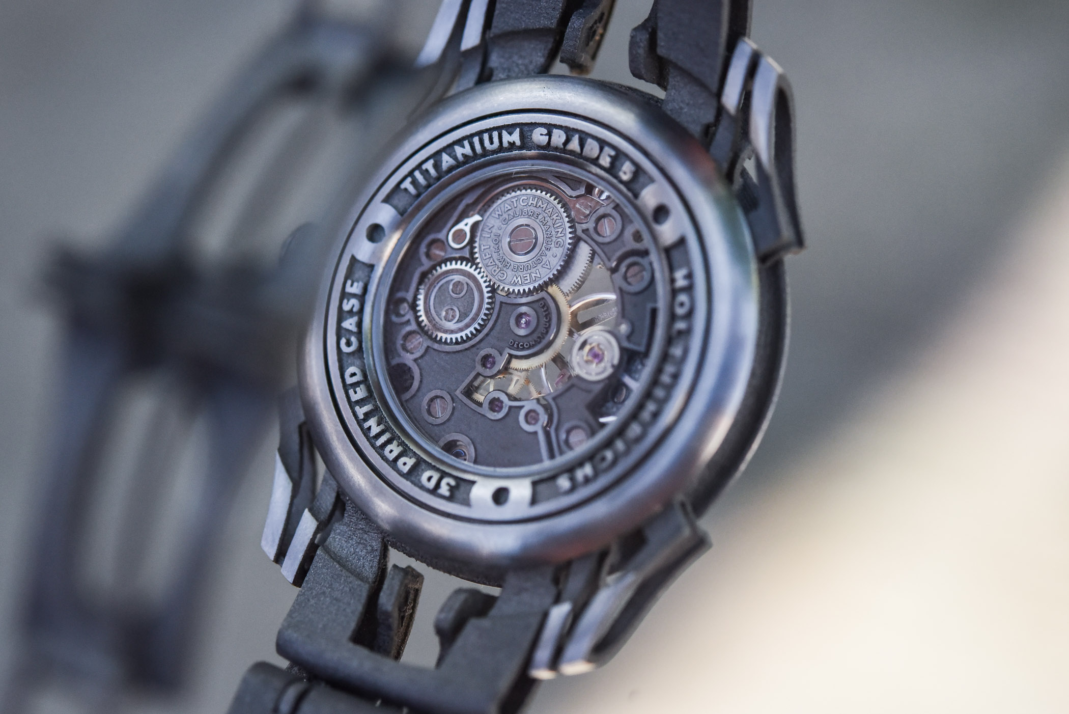 Holthinrichs Deconstructed 3D-Printed Titanium Watch and Bracelet - hands-on review - 7 Holthinrichs Deconstructed 3D-Printed Titanium Watch and Bracelet