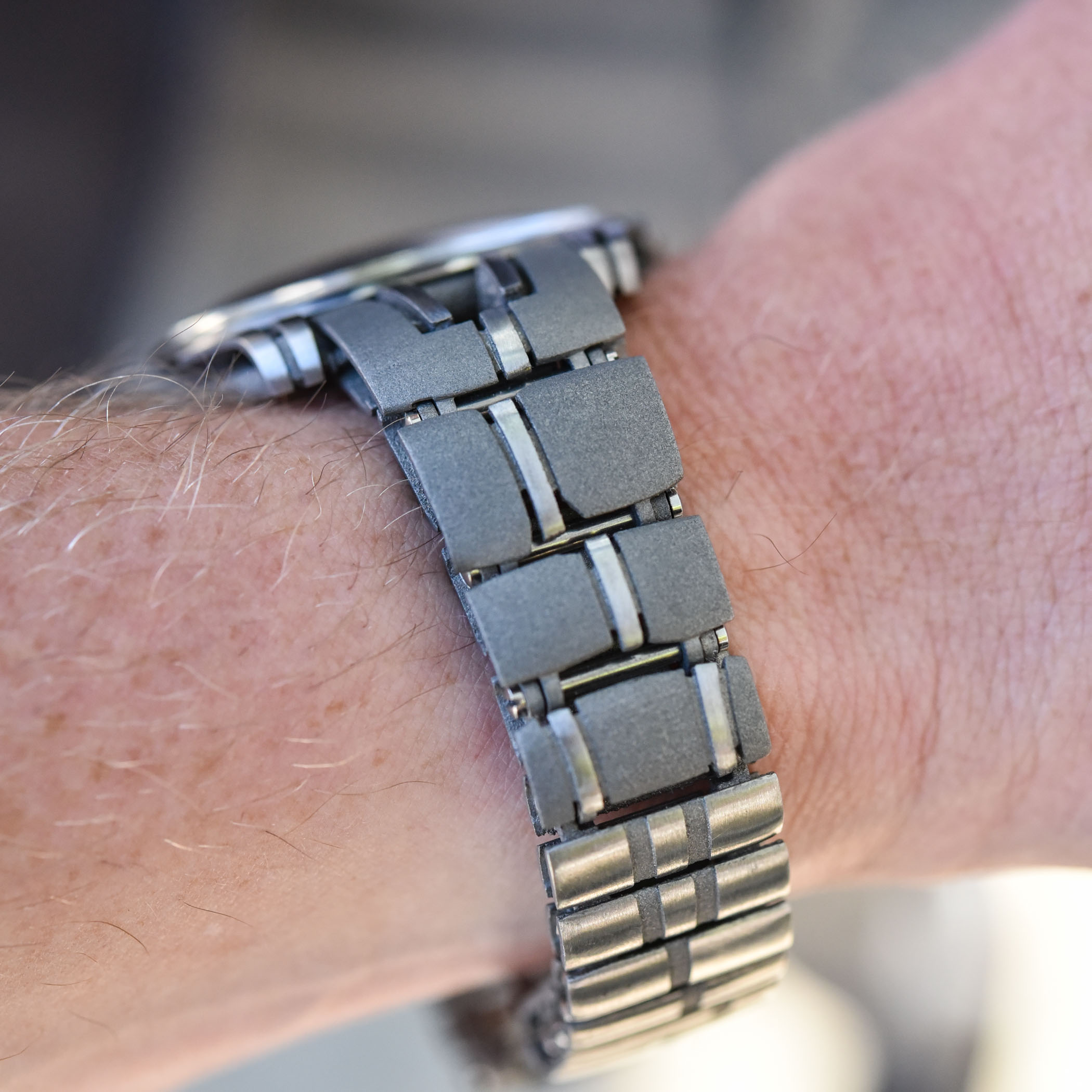Holthinrichs Deconstructed 3D-Printed Titanium Watch and Bracelet - hands-on review - 9 Holthinrichs Deconstructed 3D-Printed Titanium Watch and Bracelet
