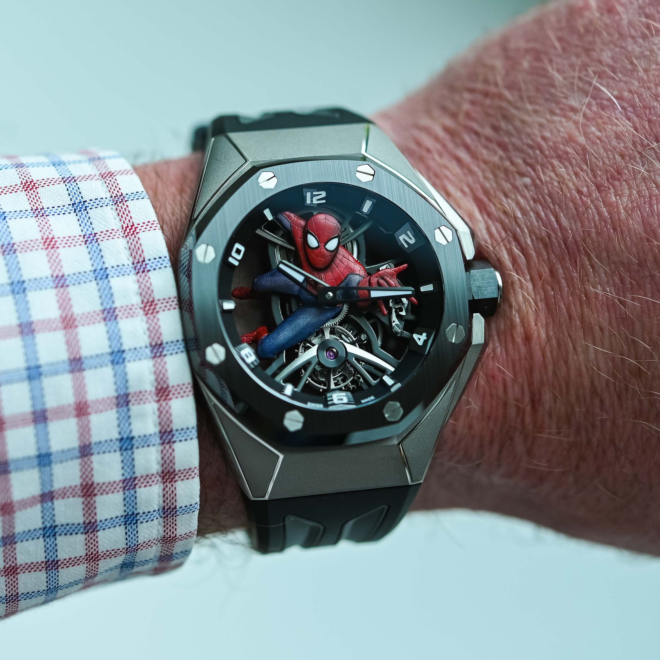 Marvel x Audemars Piguet Royal Oak Concept Tourbillon Spider-Man 42mm - 26631IO.OO.D002CA.01 - review - 3 Marvel x Audemars Piguet Royal Oak Concept Tourbillon Spider-Man