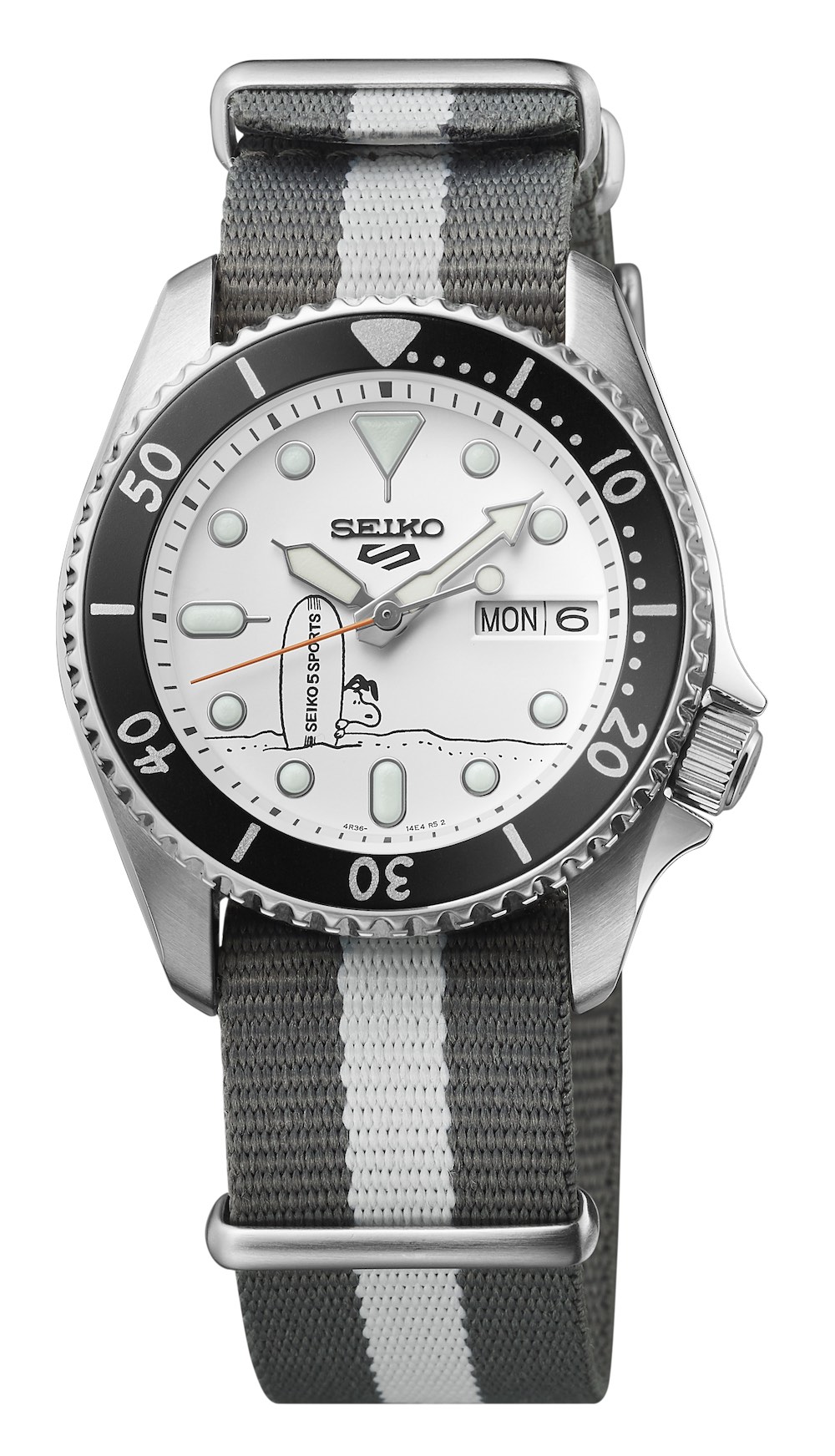 Seiko 5 Sports x Peanuts Snoopy Surfboard Limited Edition SRPK25