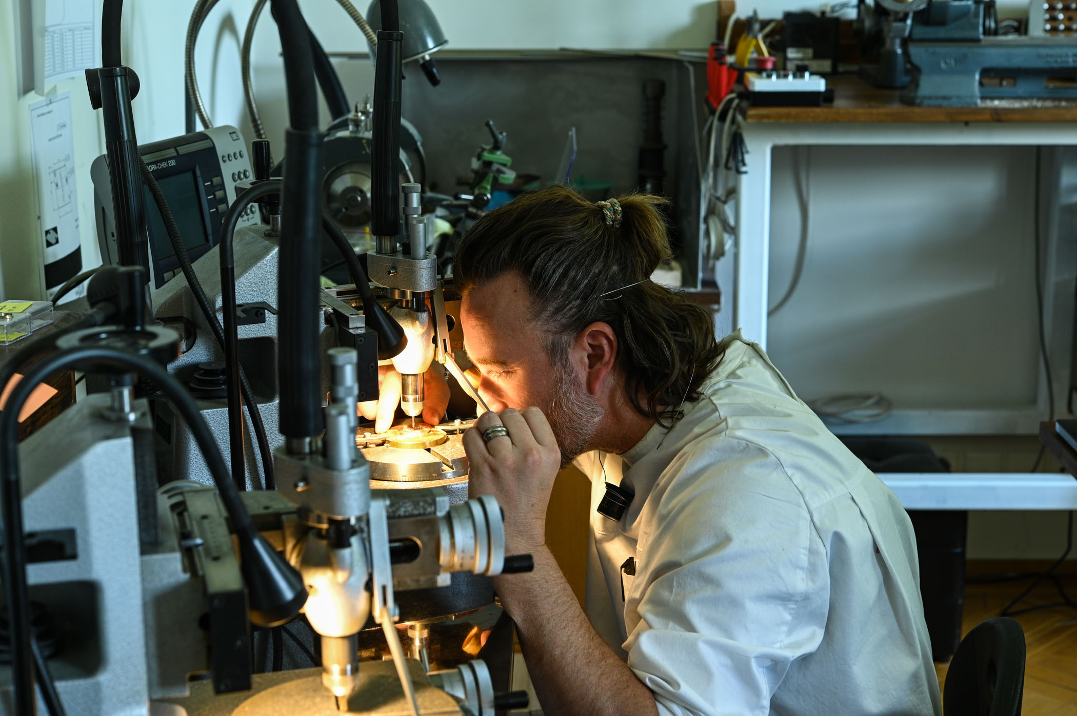 Herve Schluchter L’Essentiel - independent watchmaker - hands-on review - 16 Herve Schluchter L’Essentiel