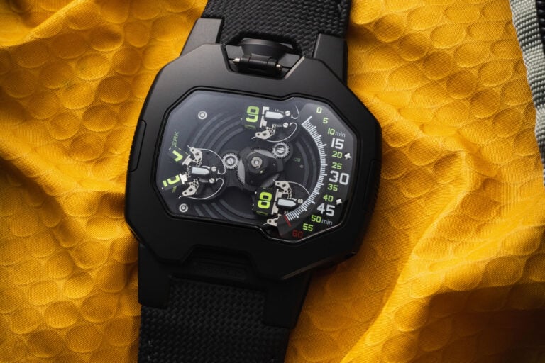 Urwerk UR-120 Space Black