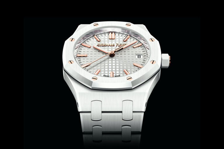 Audemars Piguet Royal Oak Selfwinding 34mm White Ceramic 77350CB.OO.1266CB.01