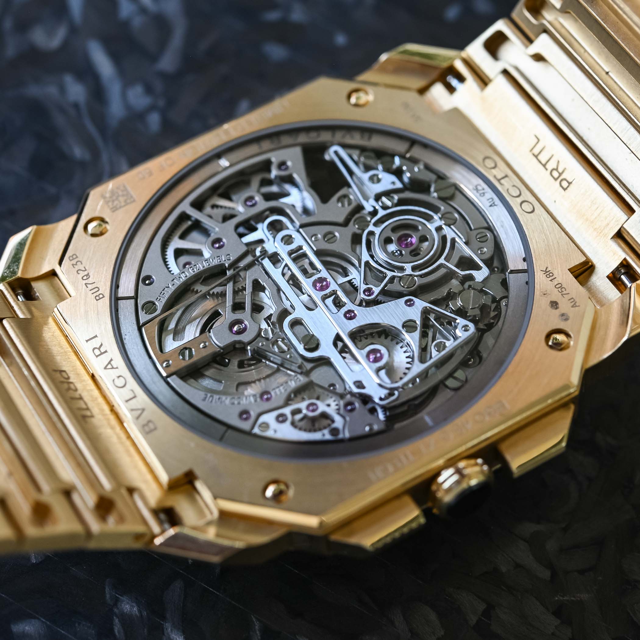 Bulgari Octo Finissimo Tourbillon Skeleton Chronograph Yellow Gold Limited Edition 103796 - hands-on - 6 Bulgari Octo Finissimo Tourbillon Skeleton Chronograph Yellow Gold