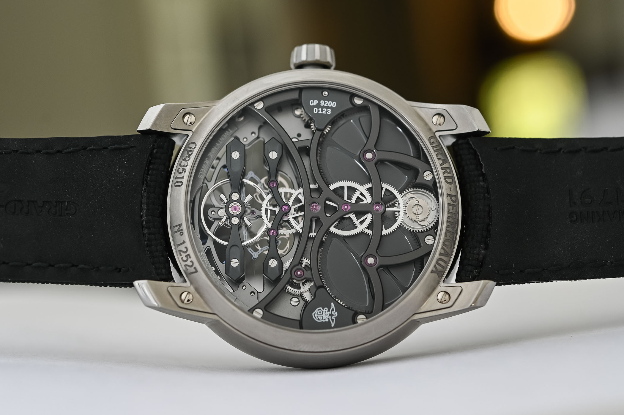 Girard-Perregaux Neo Constant Escapement - In-Depth technical Review video - 5 Girard-Perregaux Neo Constant Escapement
