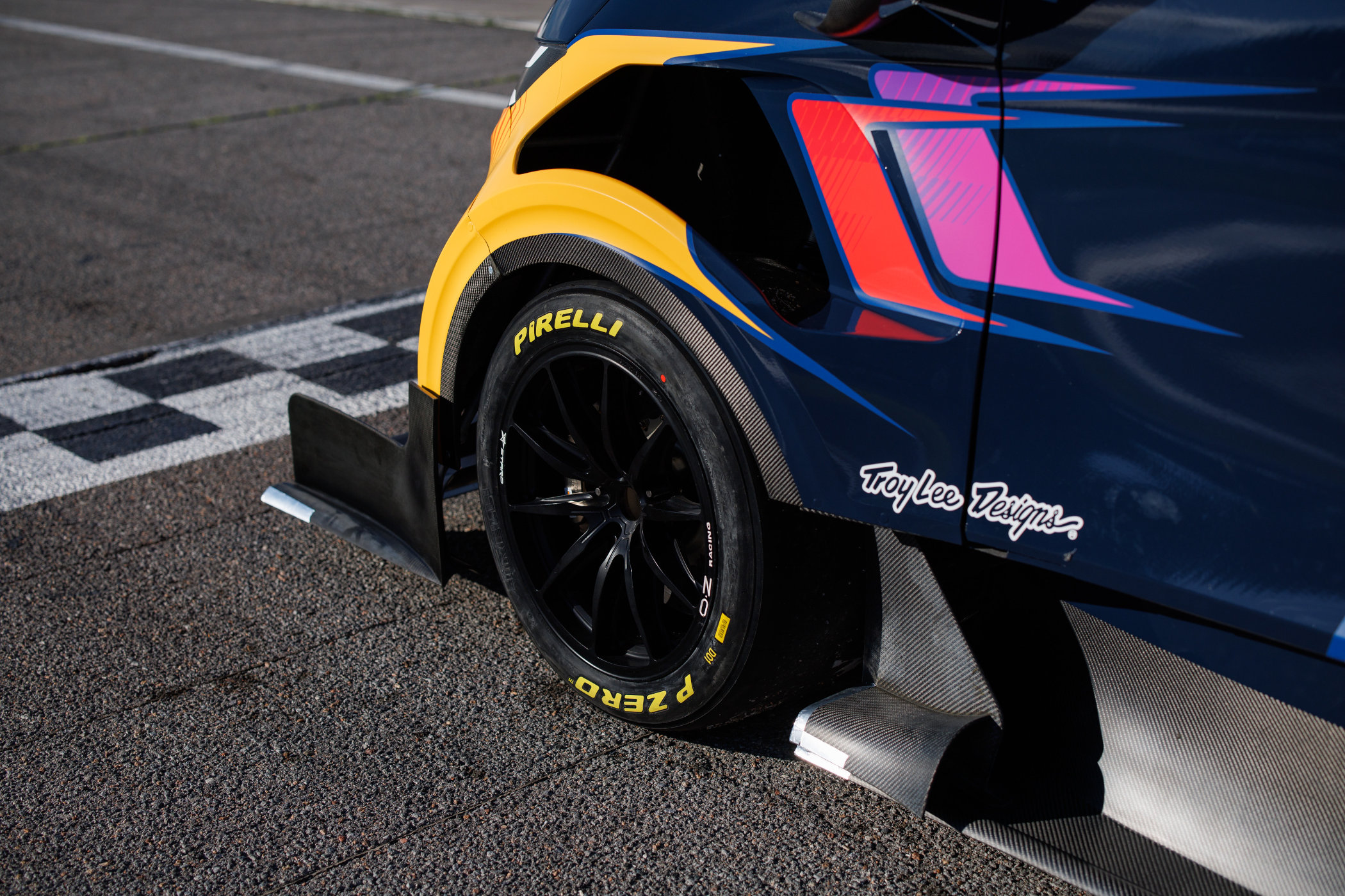 SuperVan 4.2 SuperVan 4.2