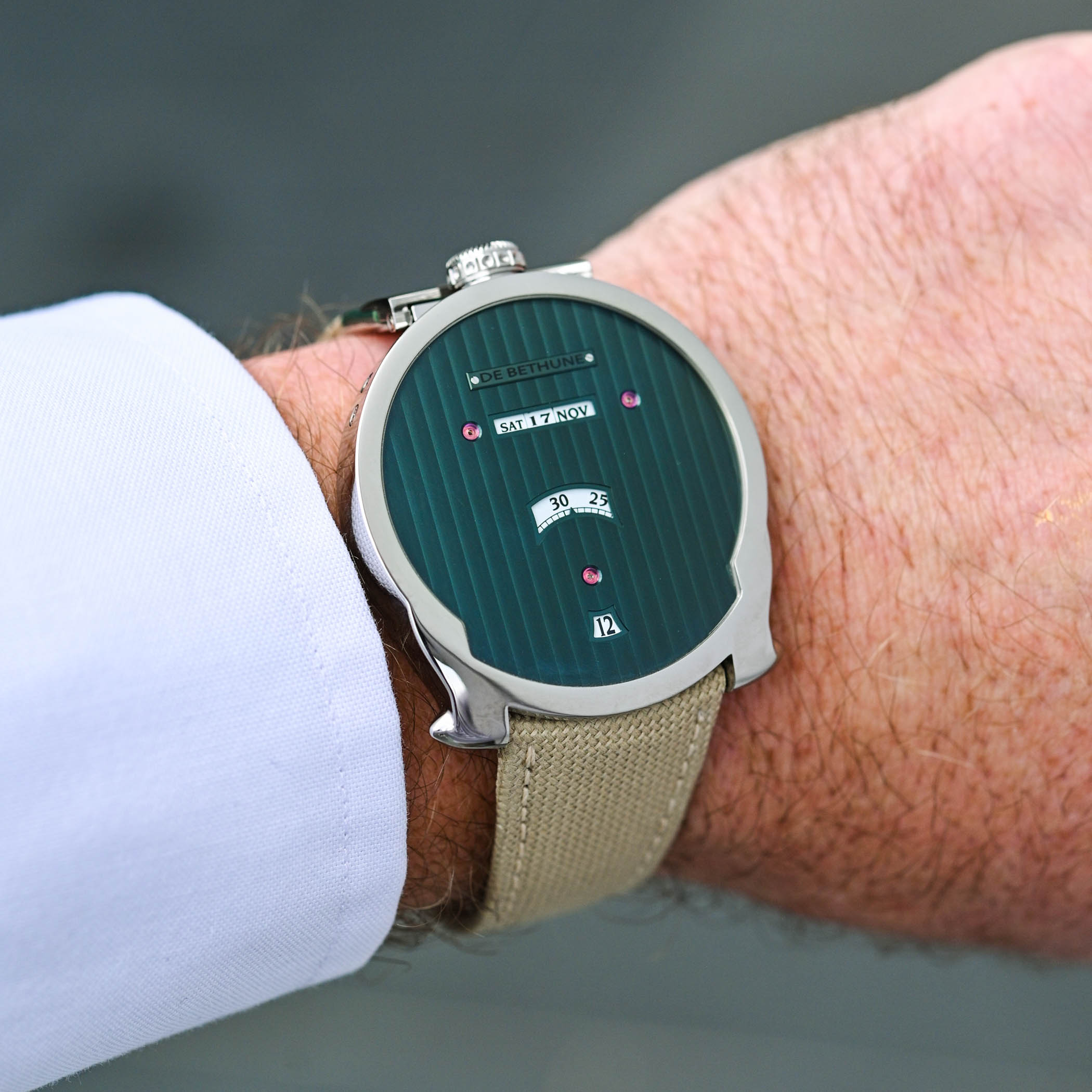 De bethune DBD Evergreen Digitale - dubai watch week 2023 top 5 - 1 De bethune DBD Evergreen Digitale - dubai watch week 2023 top 5 - 1