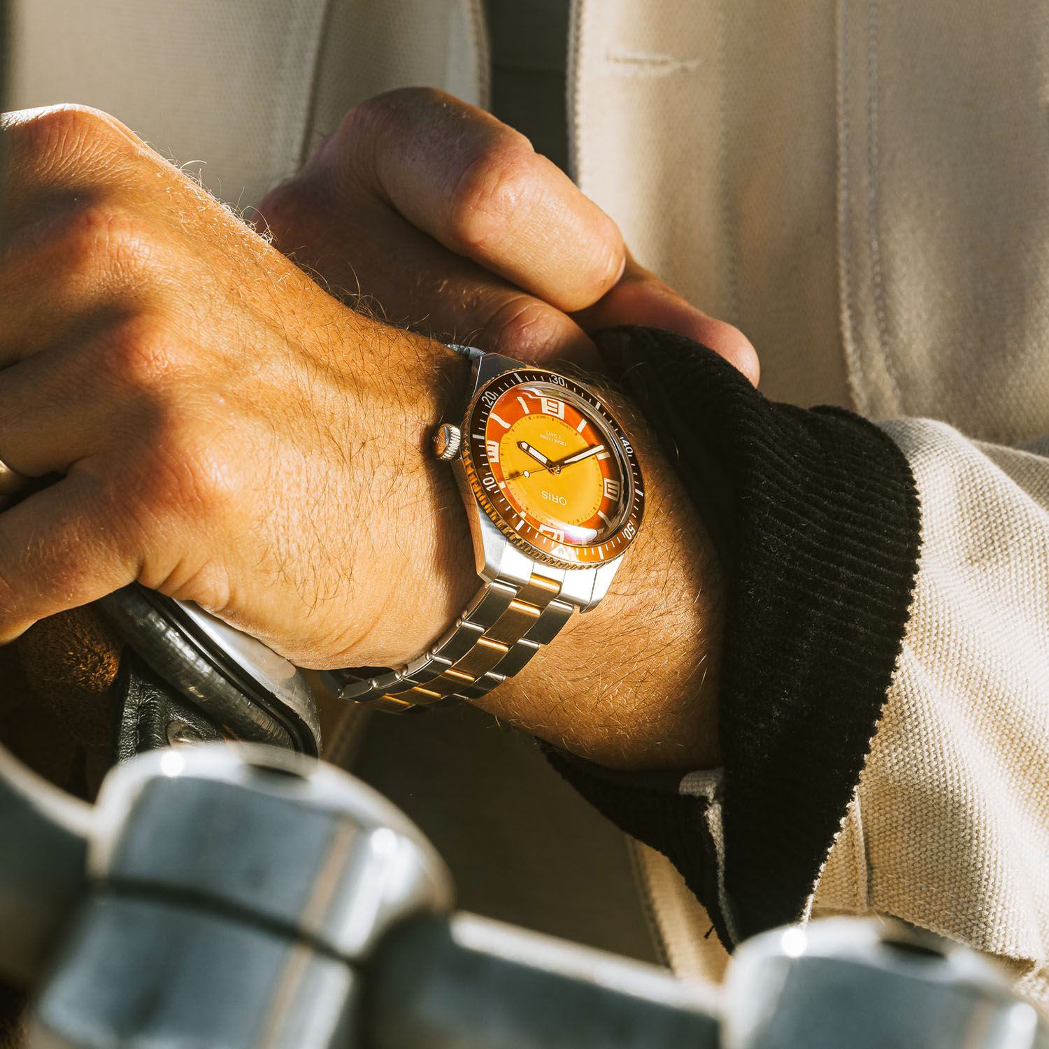 Oris Divers Seventy-Five Calibre 400 C.04 for Collective Horology - steel-and-bronze divers sixty five manufacture movement - 3 Oris Divers Seventy-Five Calibre 400 C.04 for Collective Horology