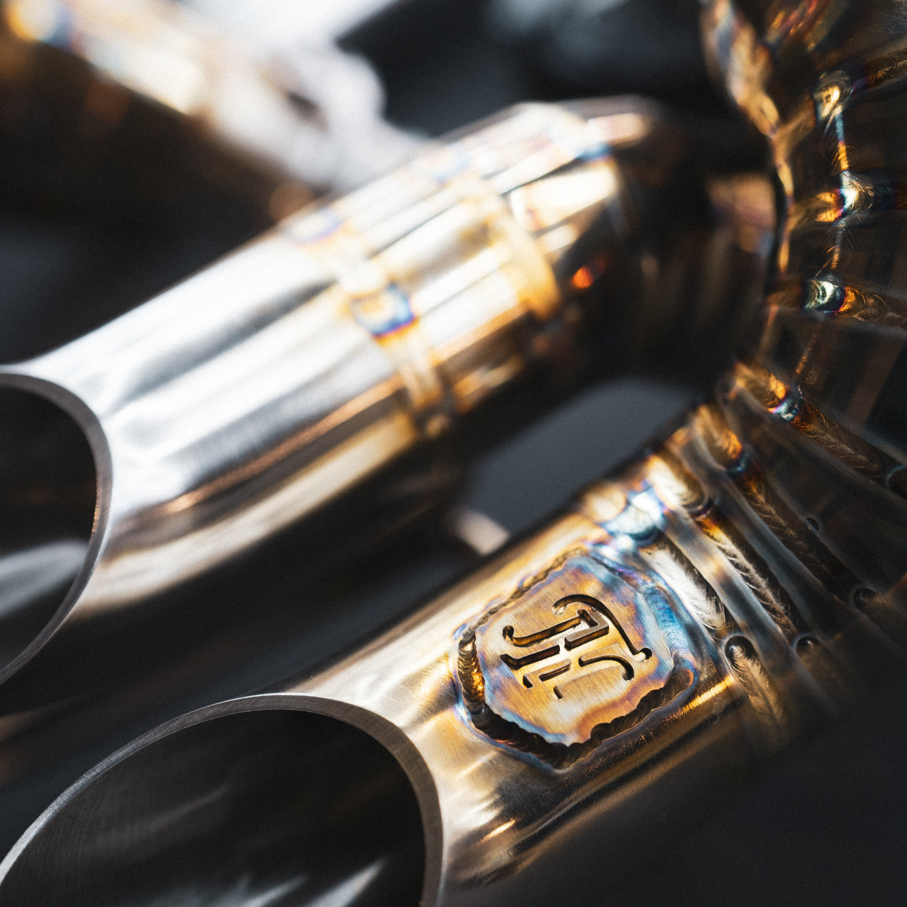 Thornton Hundred Motorcycles - Handcrafted pipes Thornton Hundred Motorcycles - Handcrafted pipes