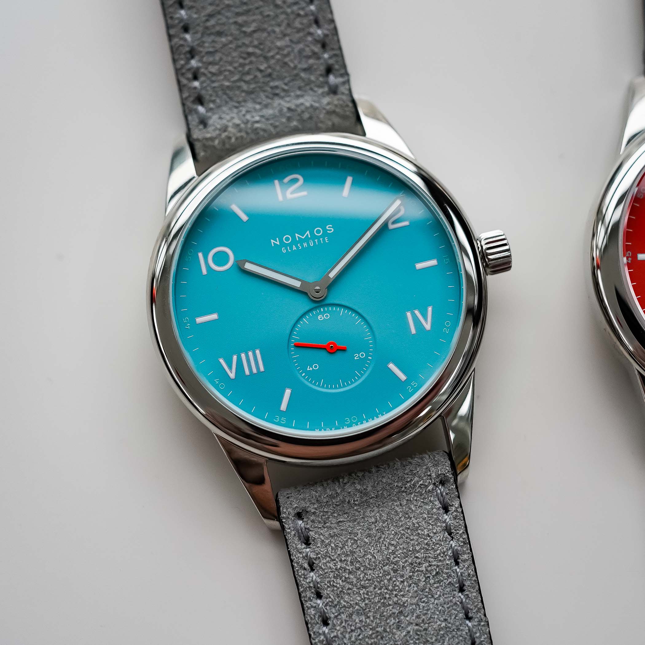 Nomos Club Campus Nonstop Red and Endless Blue 2024 editions - hands-on - 9 Nomos Club Campus Nonstop Red and Endless Blue 2024 editions - hands-on - 9