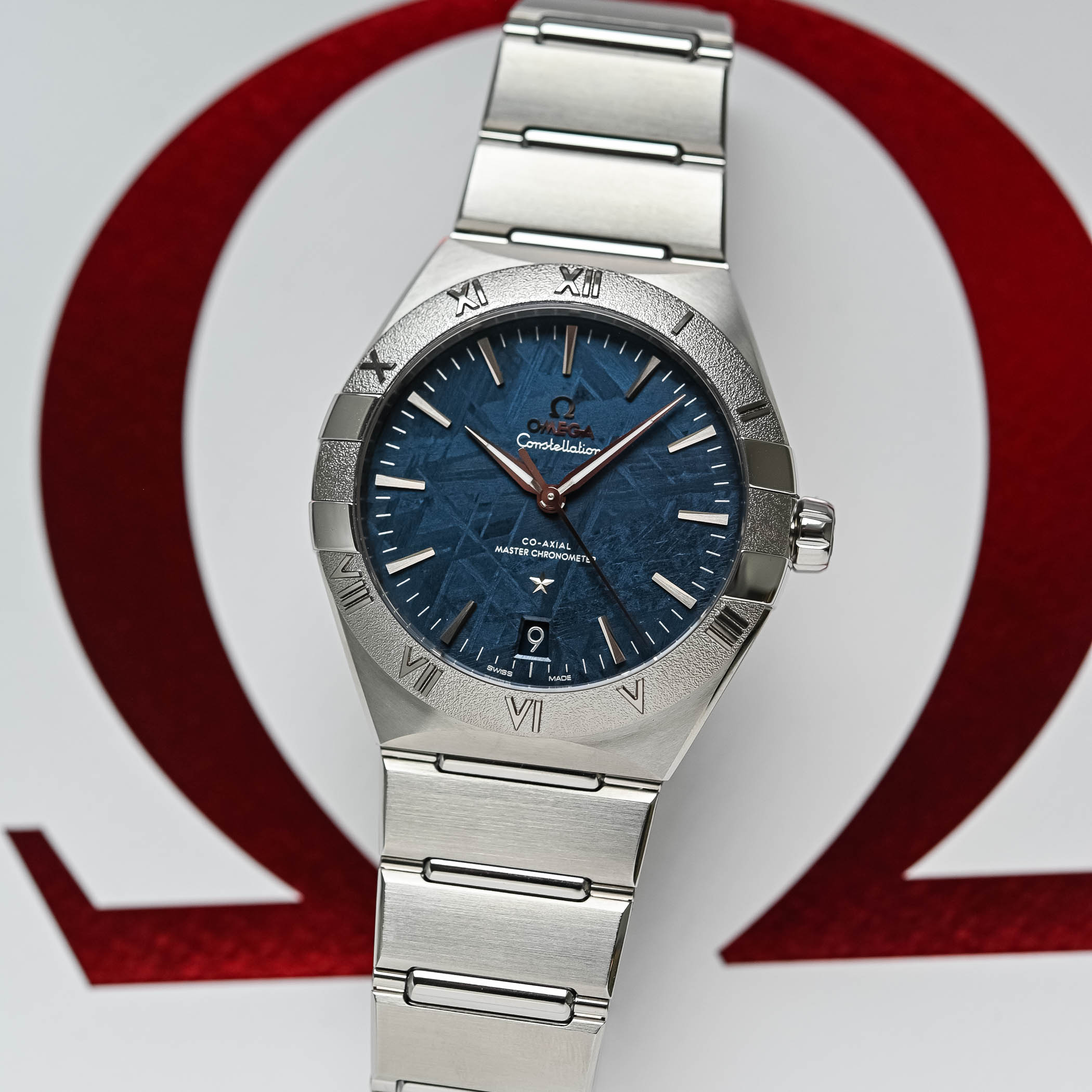 Omega Constellation 41mm Meteorite Collection 2024 - hands-on review - 3 Omega Constellation 41mm Meteorite Collection 2024 - hands-on review - 3
