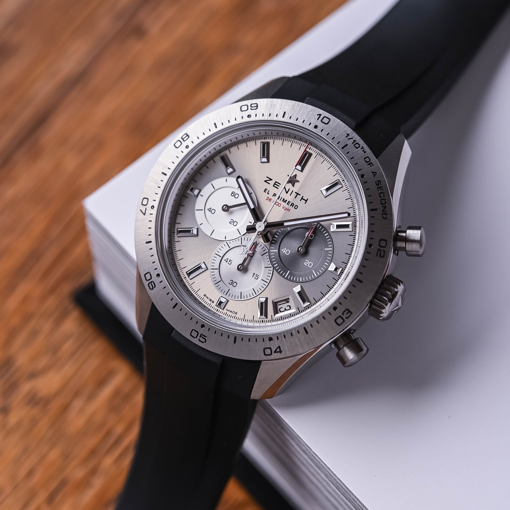 Zenith Chronomaster Sport Titanium Chronograph - review - 9 Zenith Chronomaster Sport Titanium