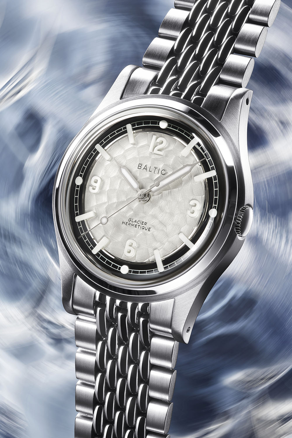 BALTIC HERMÉTIQUE GLACIER LIMITED 200 Introducing: The Ice-Themed Baltic Hermétique Glacier