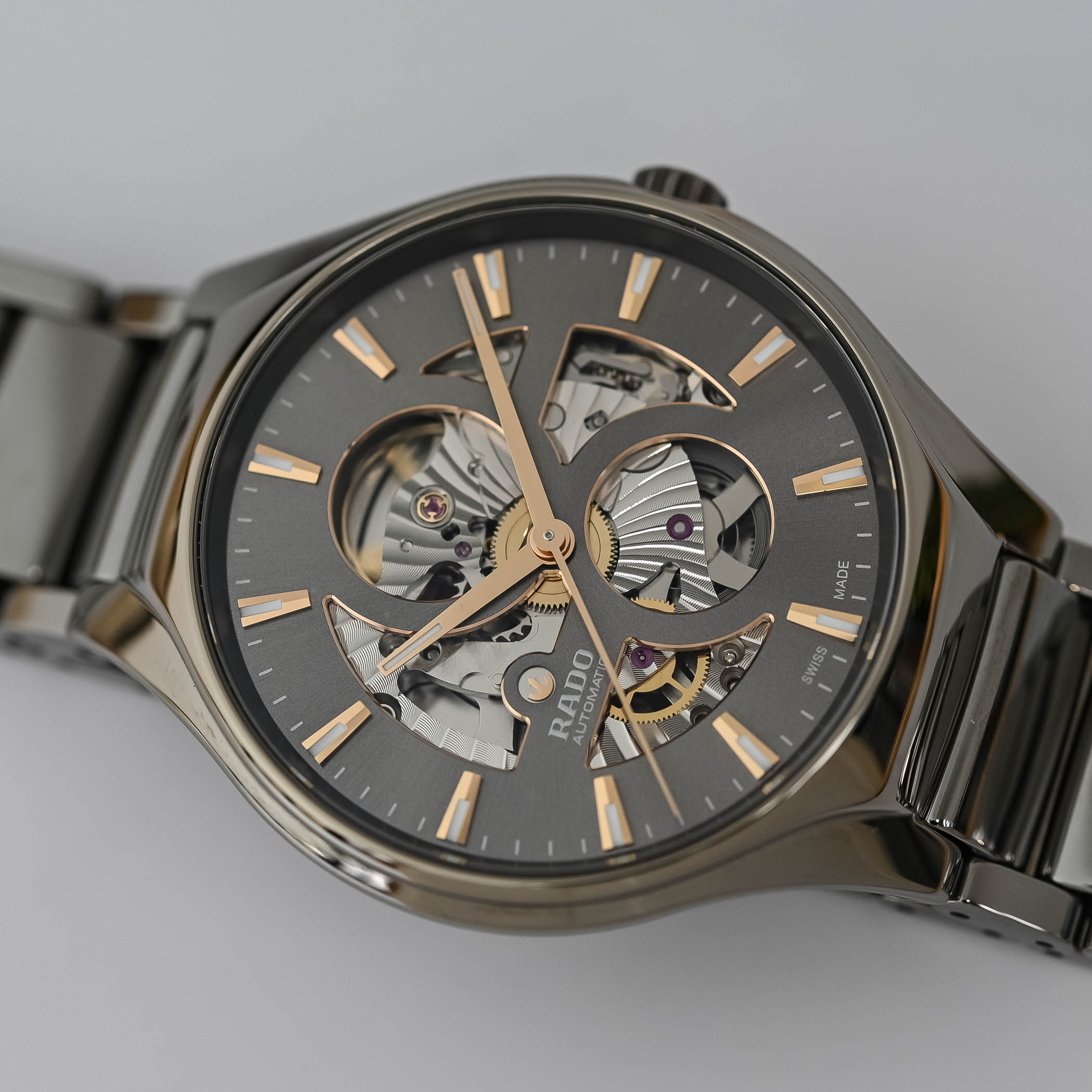 Rado True Round Open Heart high-tech ceramic plasma collection 2024 - hands-on - 1 Rado True Round Open Heart high-tech ceramic plasma collection 2024 - hands-on - 1