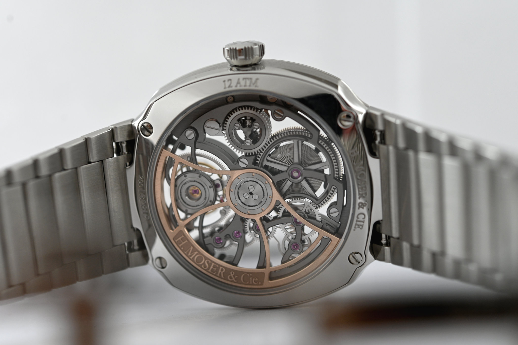 H. Moser & Cie Streamliner Tourbillon Skeleton - 8 H. Moser & Cie Streamliner Tourbillon Skeleton - 8