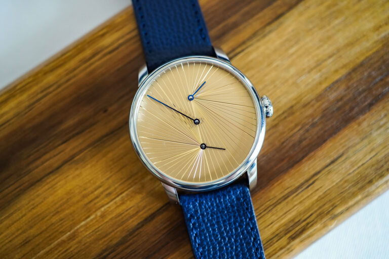 Le Régulateur Louis Erard x atelier oï Golden Dial