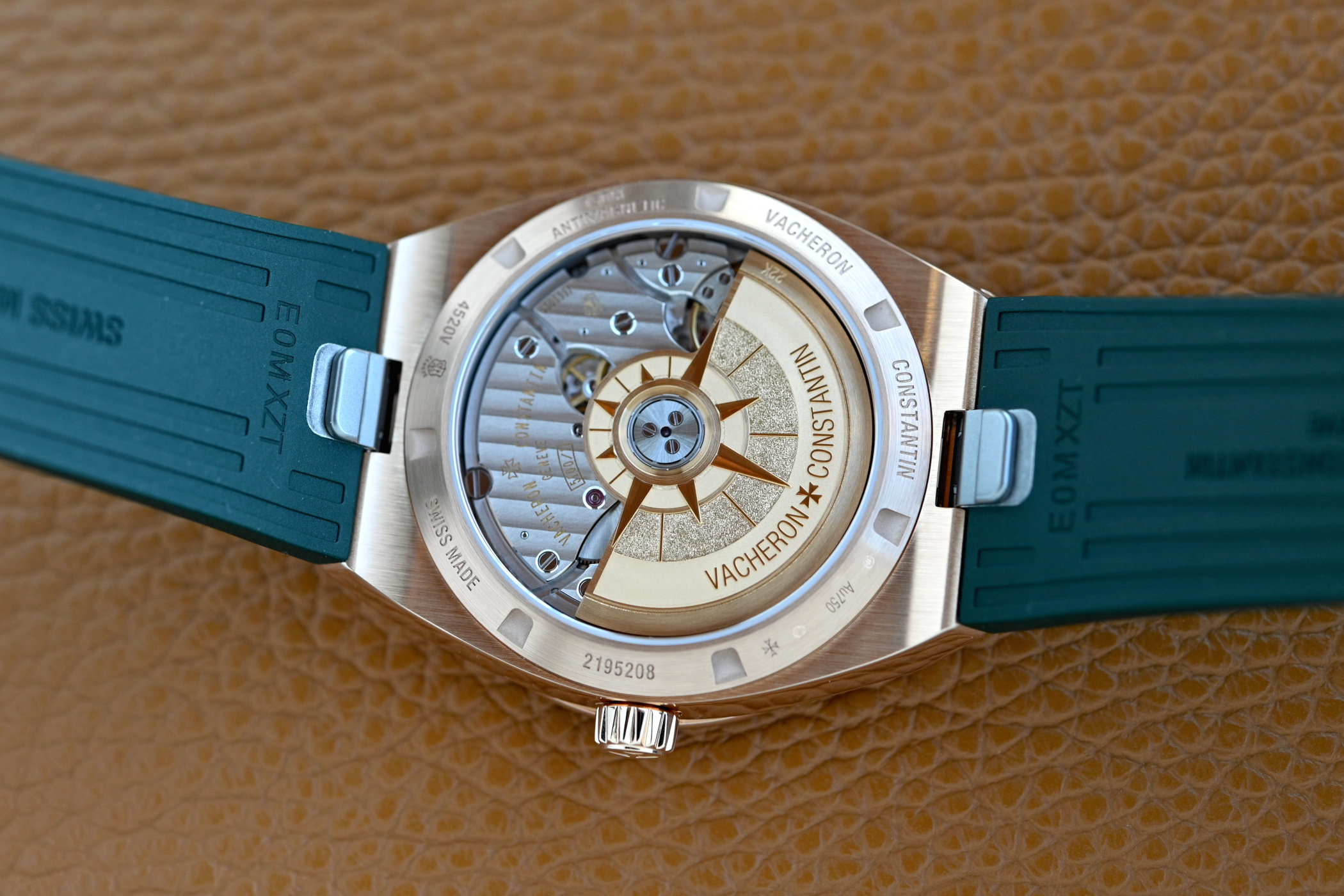 Vacheron Constantin Overseas Self-winding 41mm Pink Gold & Green - 2 Vacheron Constantin Overseas Self-winding 41mm Pink Gold & Green - 2