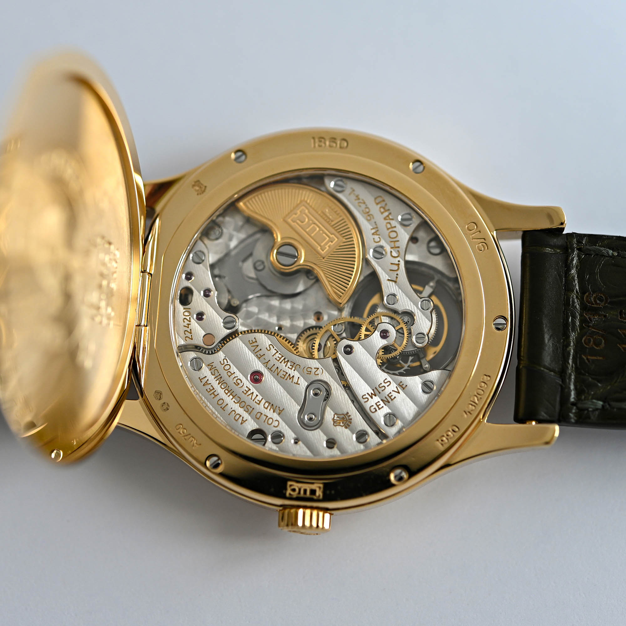 Chopard L.U.C 1860 Flying Tourbillon Yellow Gold 25th Anniversary 161990-0001 - review - 9 Chopard L.U.C 1860 Flying Tourbillon Yellow Gold 25th Anniversary 161990-0001 - review - 9