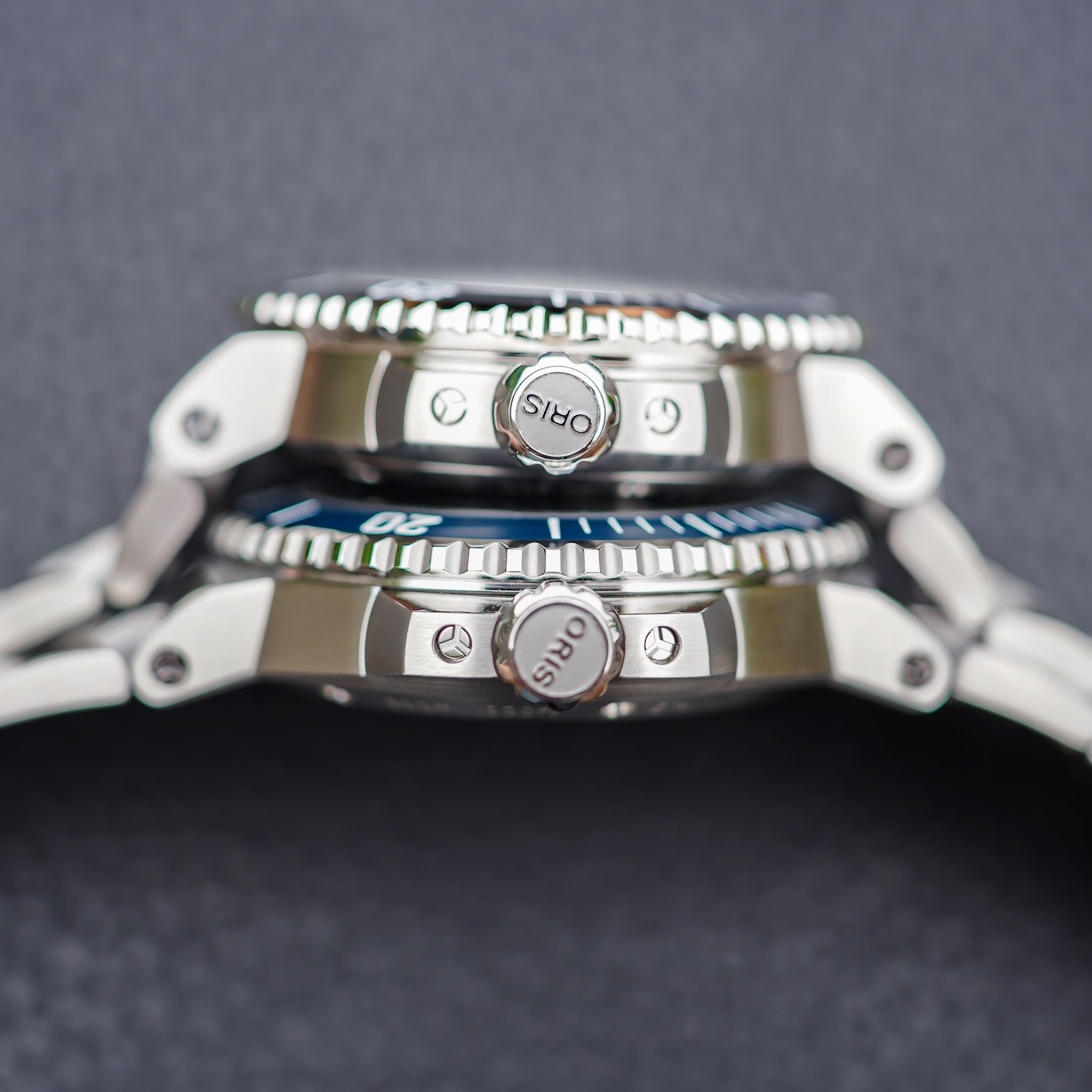 2024 Oris Aquis Date vs old model - comparative video review - 14 2024 Oris Aquis Date vs old model - comparative video review - 14