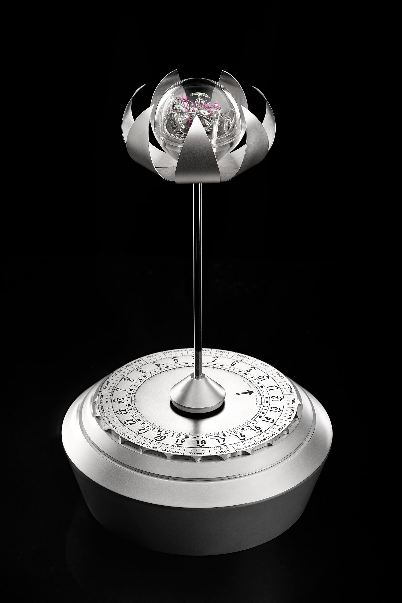 Anton Suhanov - Lotus table clock - 1 Lotus table clock