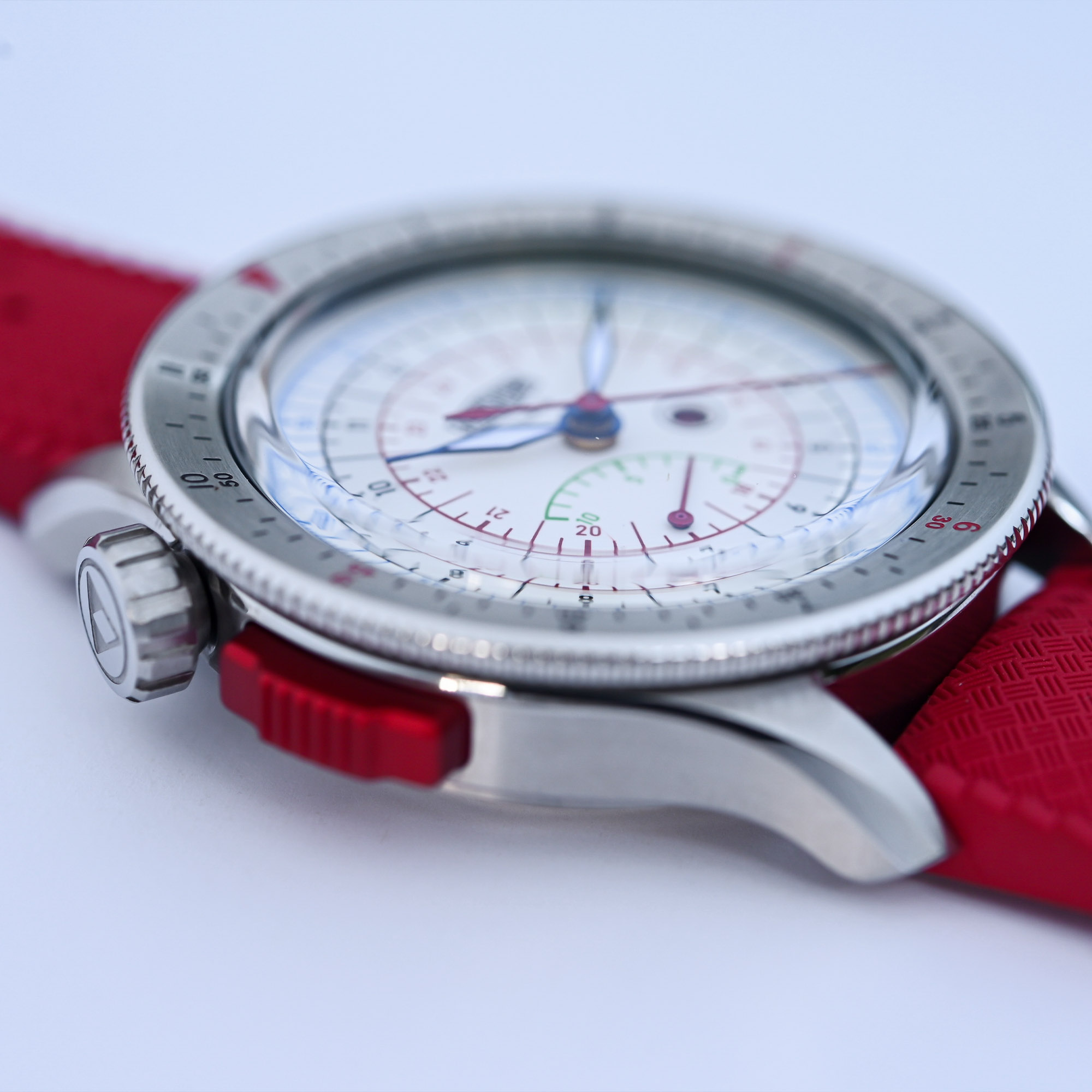 albishorn-x-massena-lab-maxigraph-a-regatta-chronograph-newly-created-brand-9 albishorn-x-massena-lab-maxigraph-a-regatta-chronograph-newly-created-brand-9