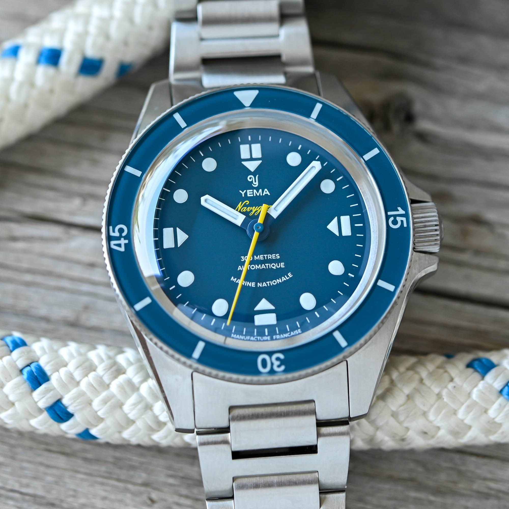 yema-navygraf-marine-nationale-cmm-10-manufacture-movement-hands-on-review-2 yema-navygraf-marine-nationale-cmm-10-manufacture-movement-hands-on-review-2