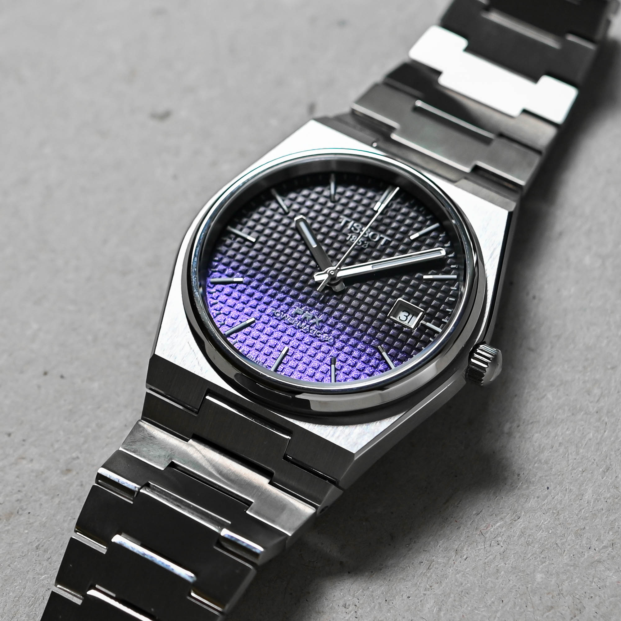 Tissot PRX 40 Powermatic 80 Gradient Dials 2024 - review - 9 Tissot PRX 40 Powermatic 80 Gradient Dials 2024 - review - 9