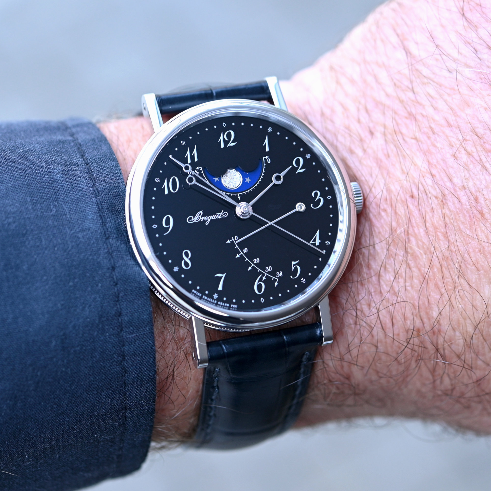 2024 Breguet Classique 7787 Phase de Lune - Platinum - Black Enamel - Review - 9 2024 Breguet Classique 7787 Phase de Lune - Platinum - Black Enamel - Review - 9