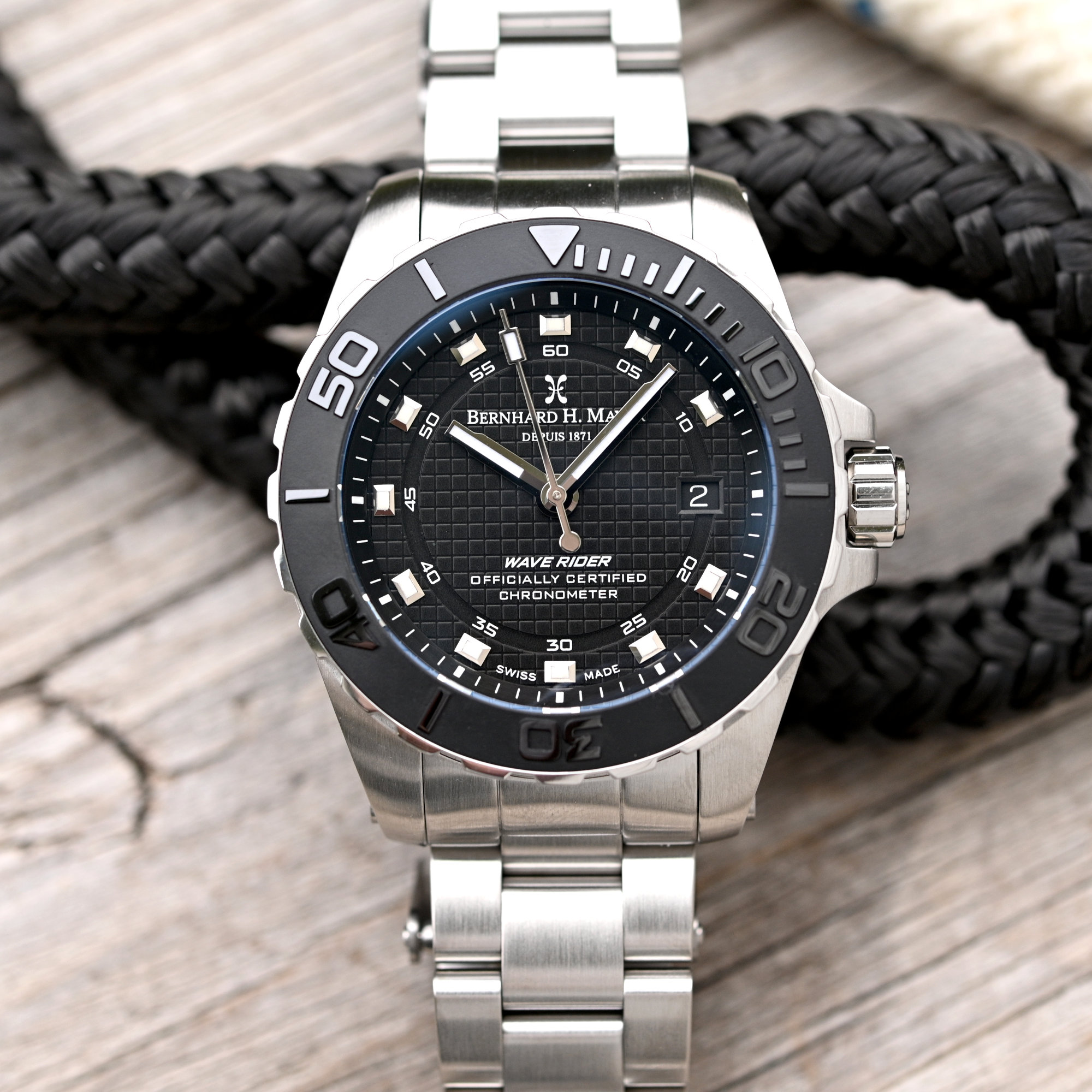 Bernhard H. Mayer Wave Rider - 1 Bernhard H. Mayer Wave Rider - 1