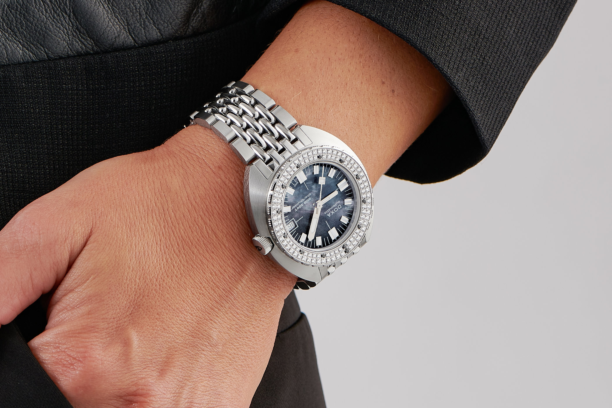 Doxa SUB 200T Diamonds Collection - 6 Doxa SUB 200T Diamonds Collection - 6