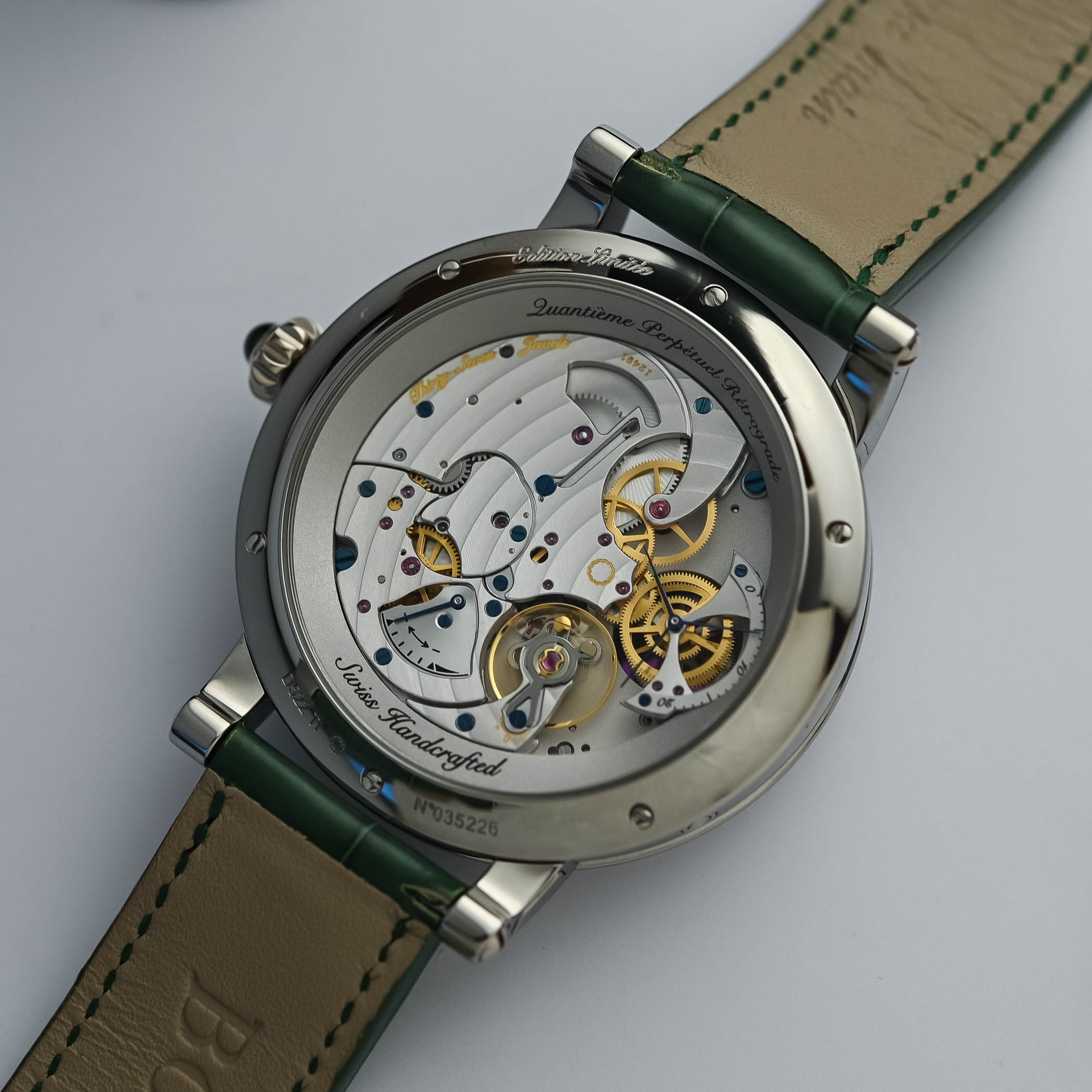 Bovet Recital 21 Retrograde Perpetual Calendar Sapphire Dial Green - Hands-On Review - 10 Bovet Recital 21 Retrograde Perpetual Calendar Sapphire Dial Green - Hands-On Review - 10