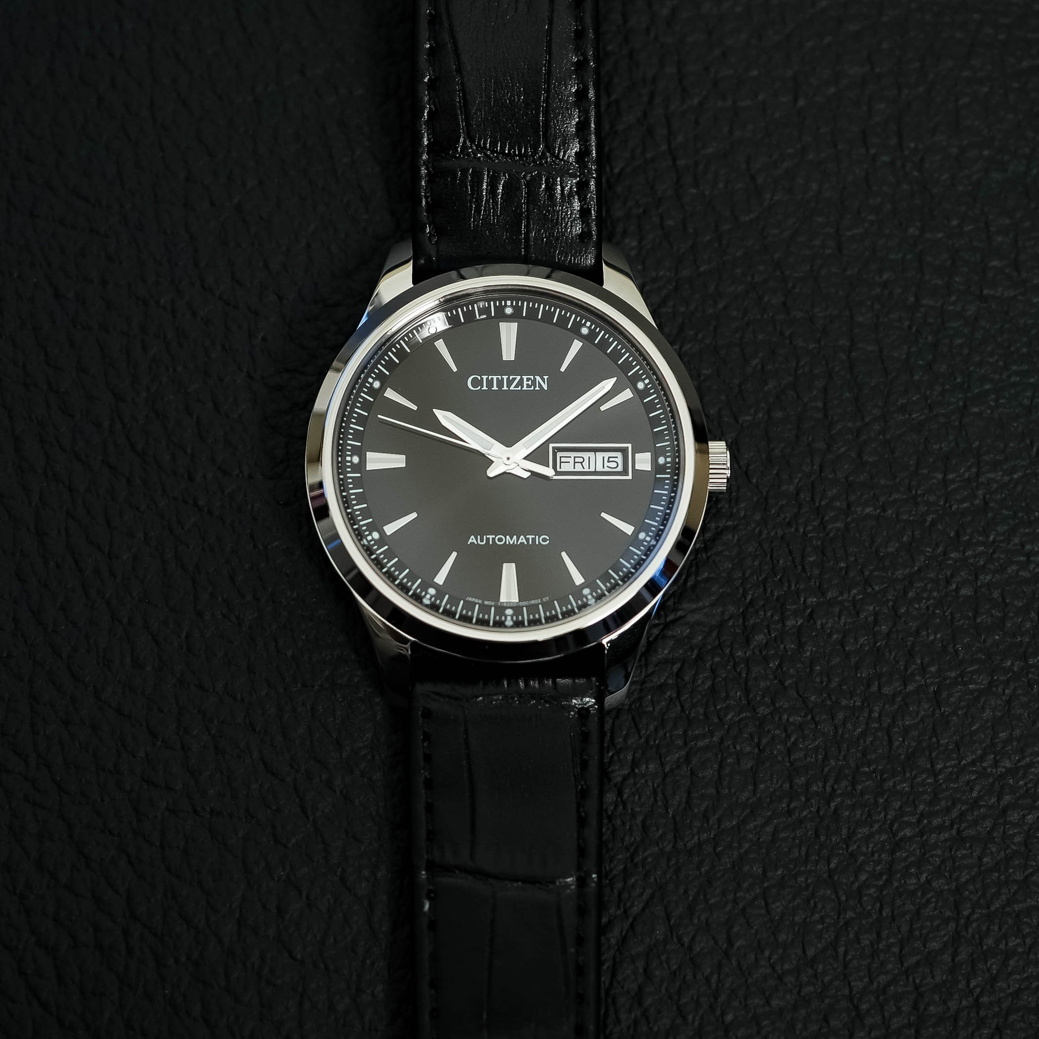 Citizen Mechanical Day-Date NY4058 review affordable automatic watch entry-level - 1 Citizen Mechanical Day-Date NY4058 review affordable automatic watch entry-level - 1