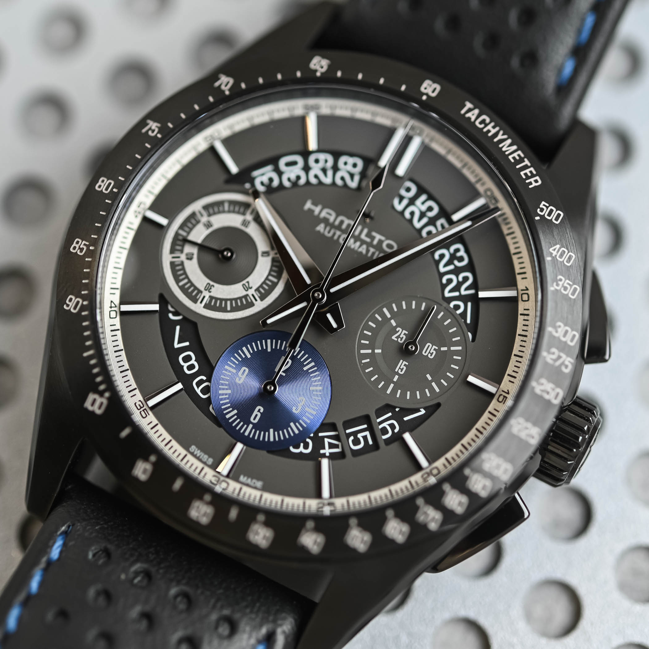 Hamilton Jazzmaster Performer Auto Chrono 42mm Black PVD Openworked Dial H36646780 - review - 6 Hamilton Jazzmaster Performer Auto Chrono 42mm Black PVD Openworked Dial H36646780 - review - 6