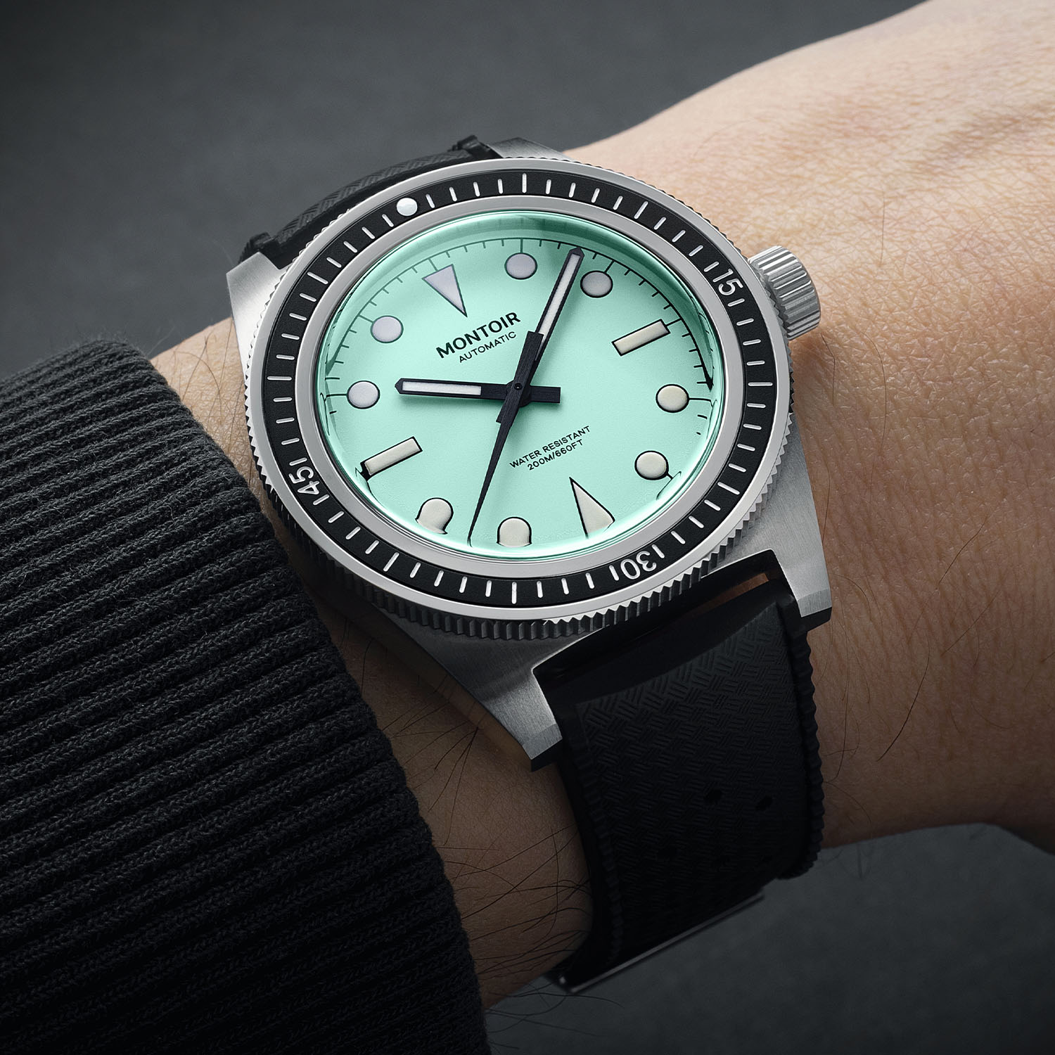 Montoir MWMOD-01 V2 Dive Watch Value Proposition Kickstarter - 4 Montoir MWMOD-01 V2 Dive Watch Value Proposition Kickstarter - 4